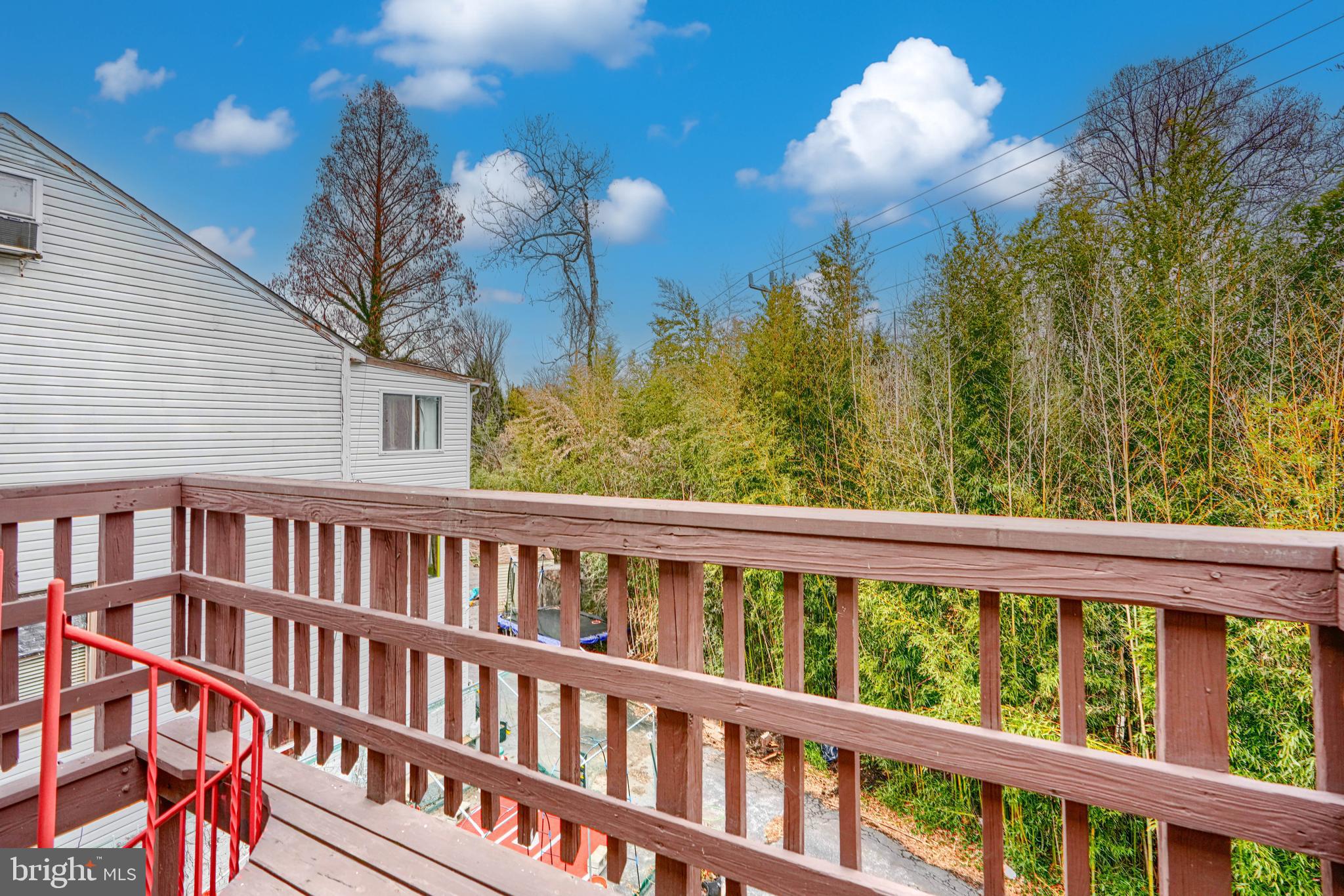 ALTA VISTA - Residential