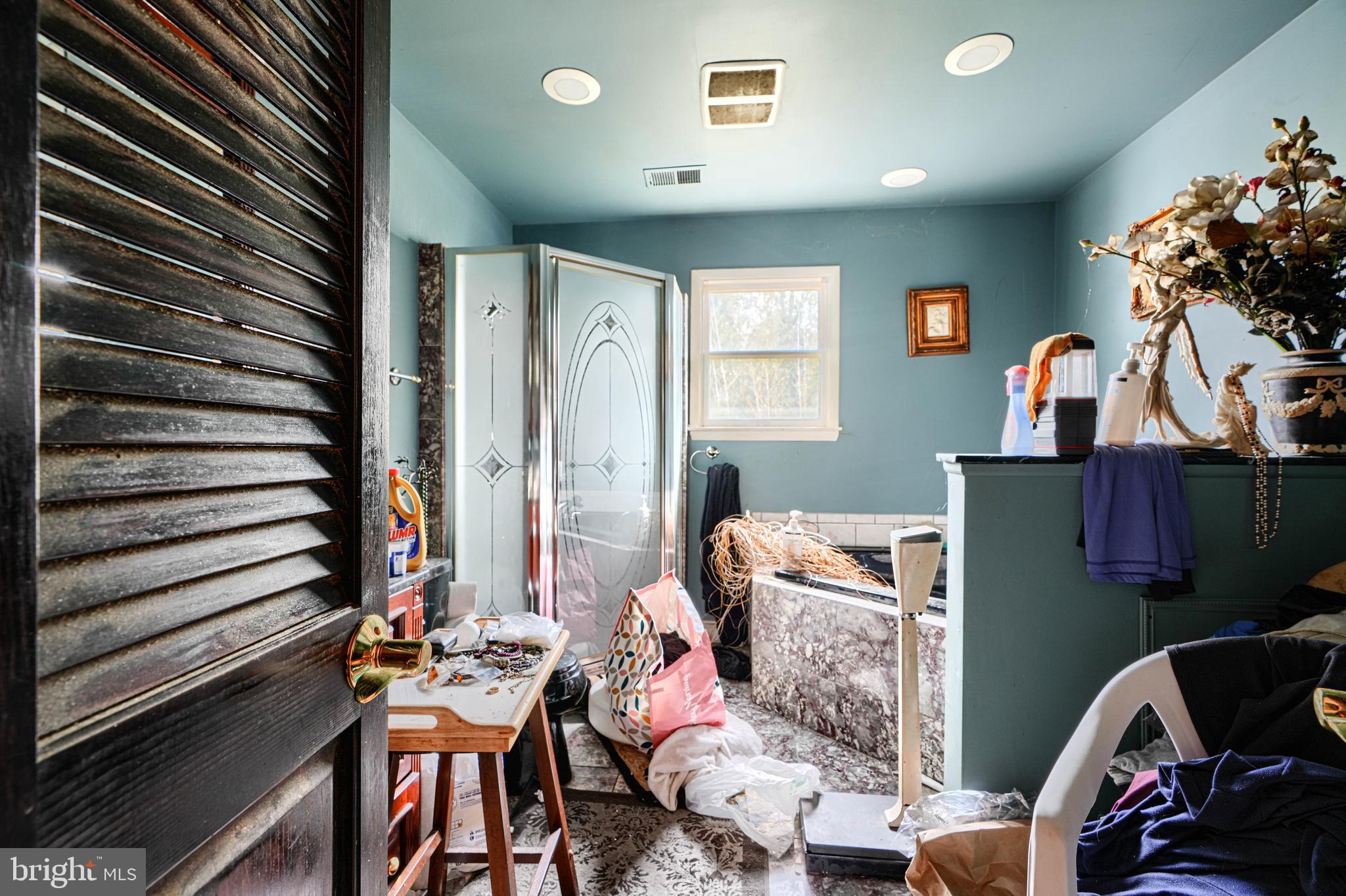 ALTA VISTA - Residential