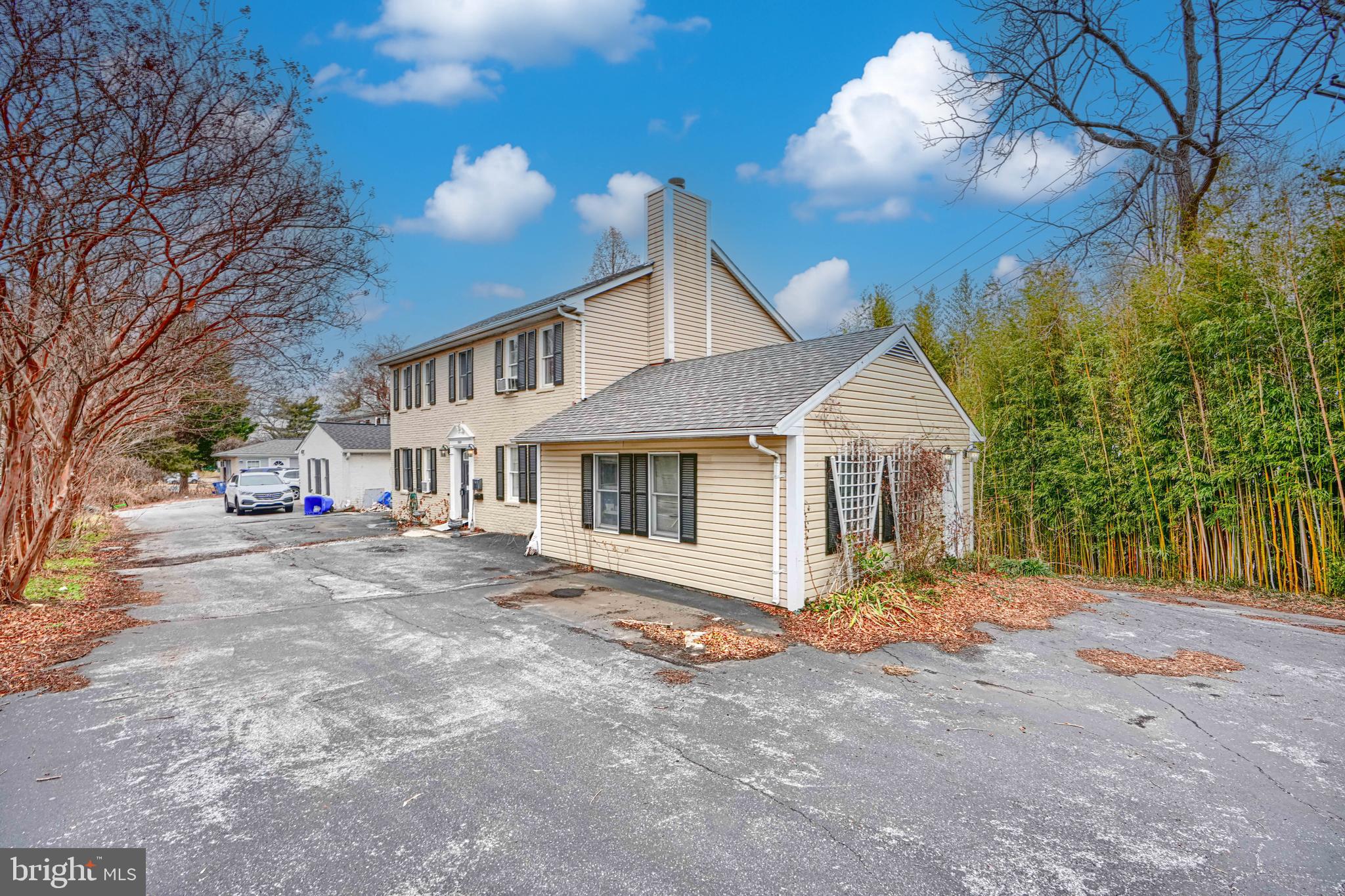 ALTA VISTA - Residential