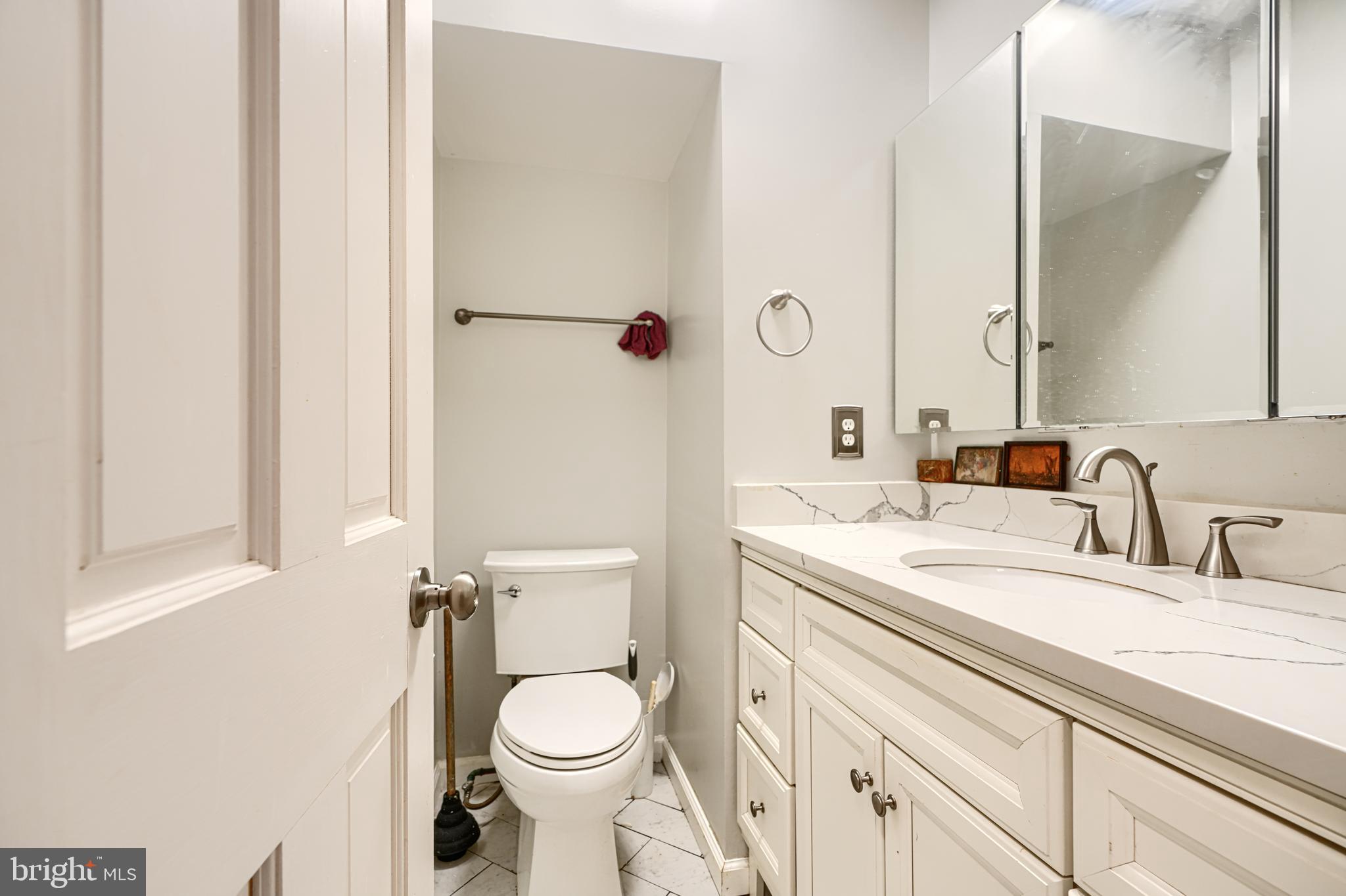 ALTA VISTA - Residential