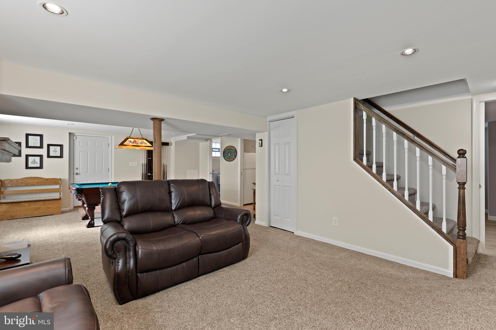 ROSEDALE - Residential