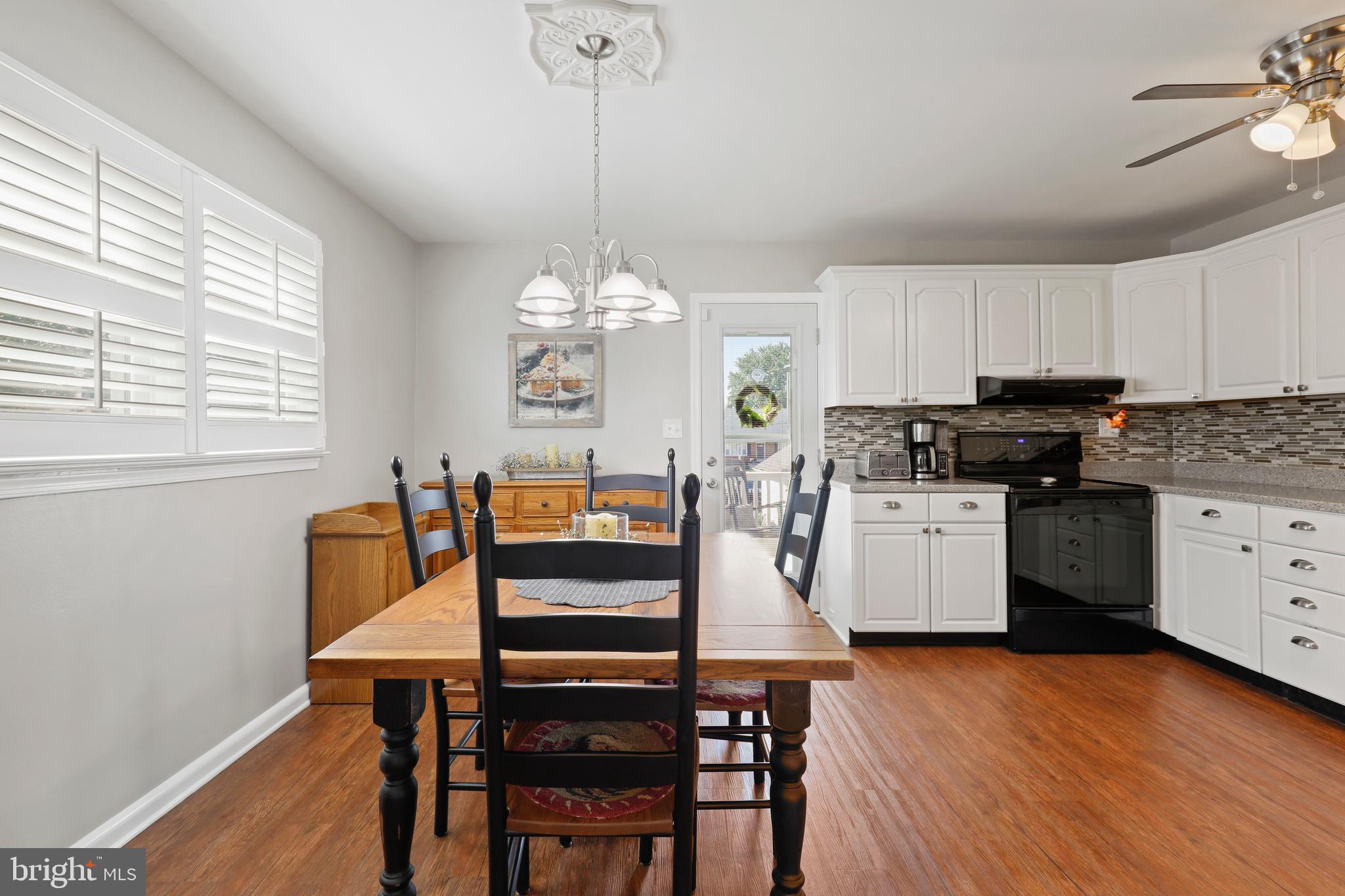 ROSEDALE - Residential