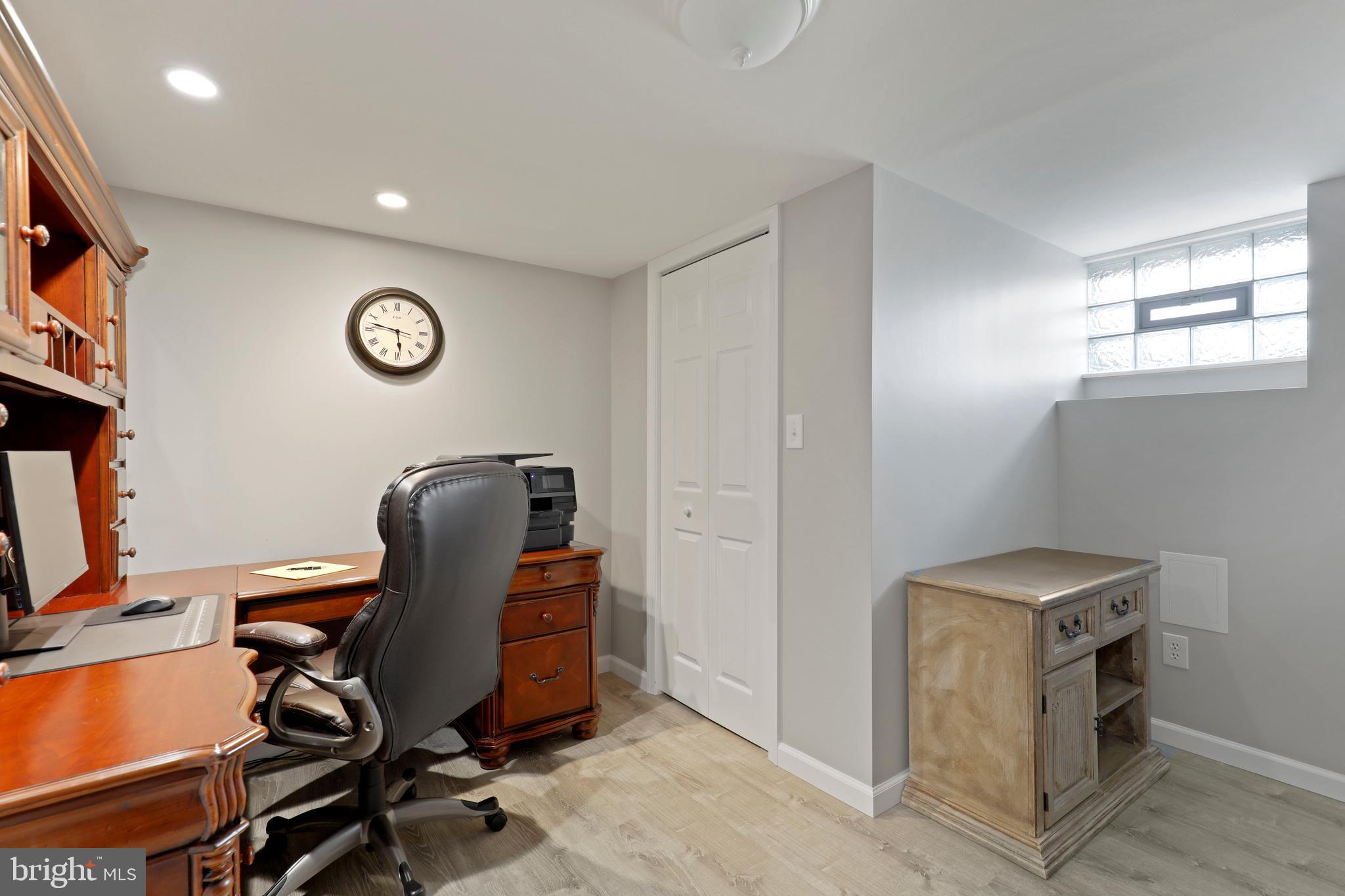 ROSEDALE - Residential