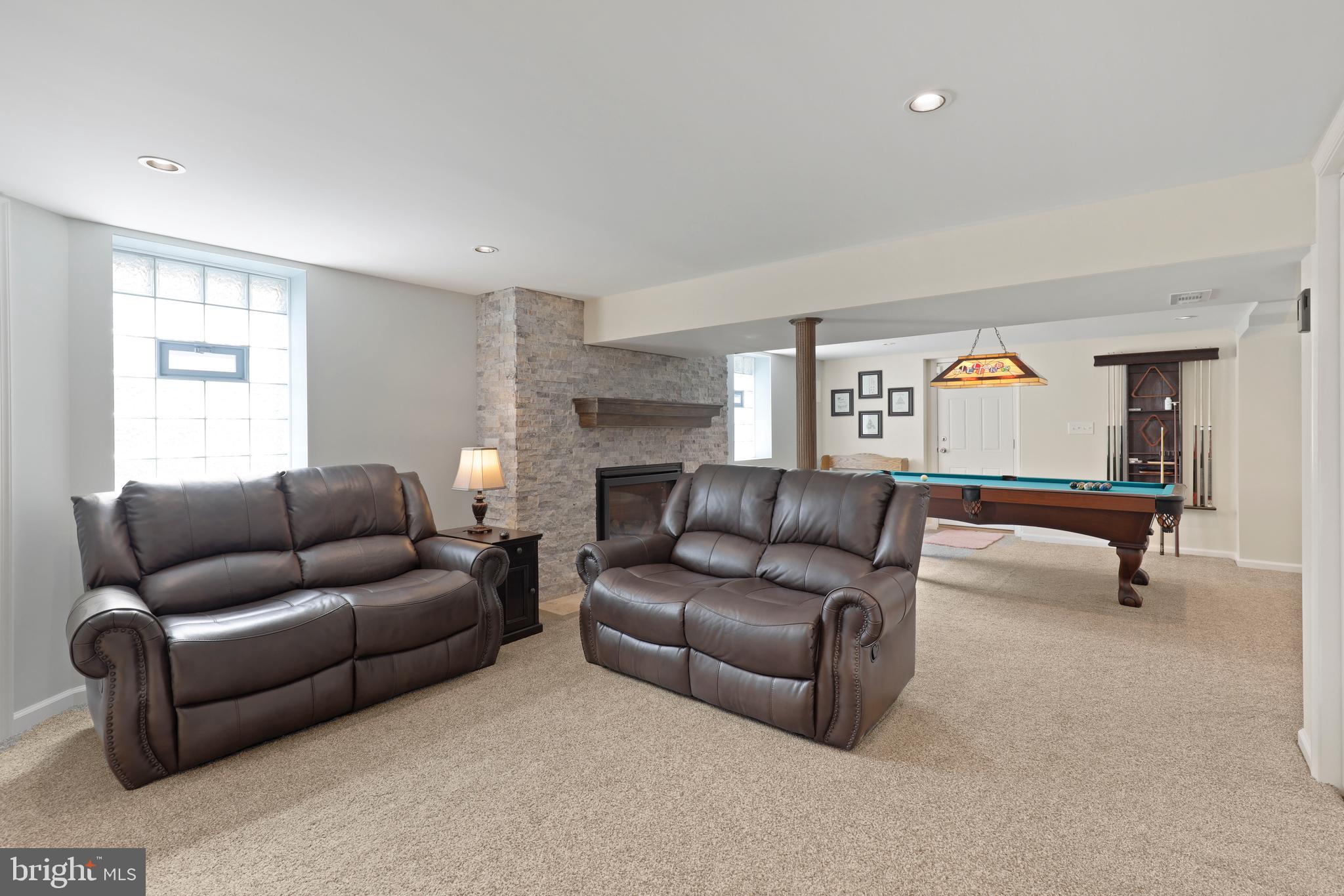 ROSEDALE - Residential