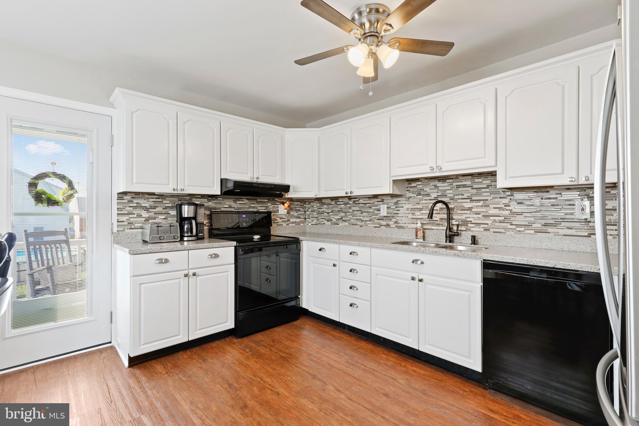 ROSEDALE - Residential