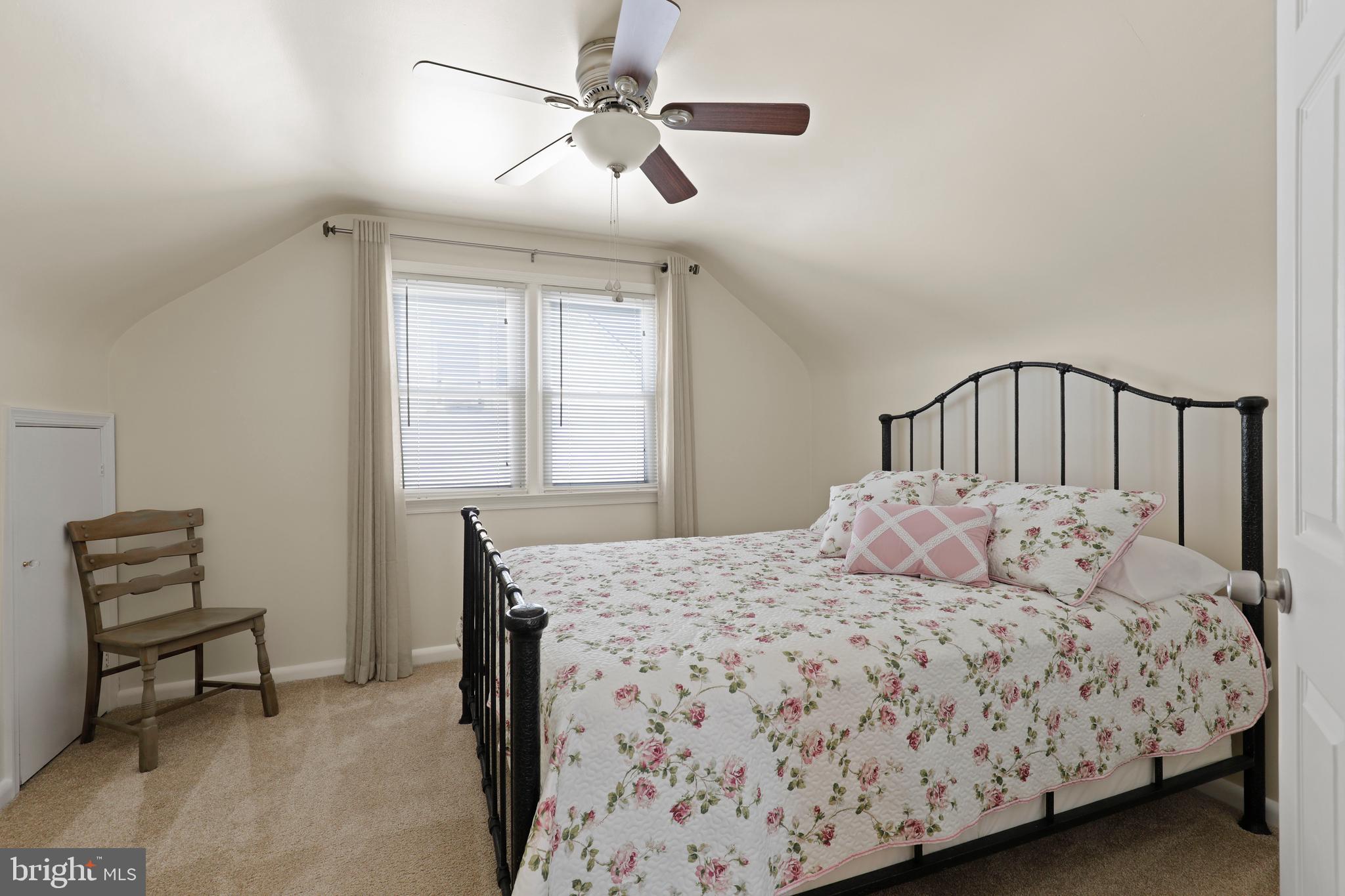 ROSEDALE - Residential