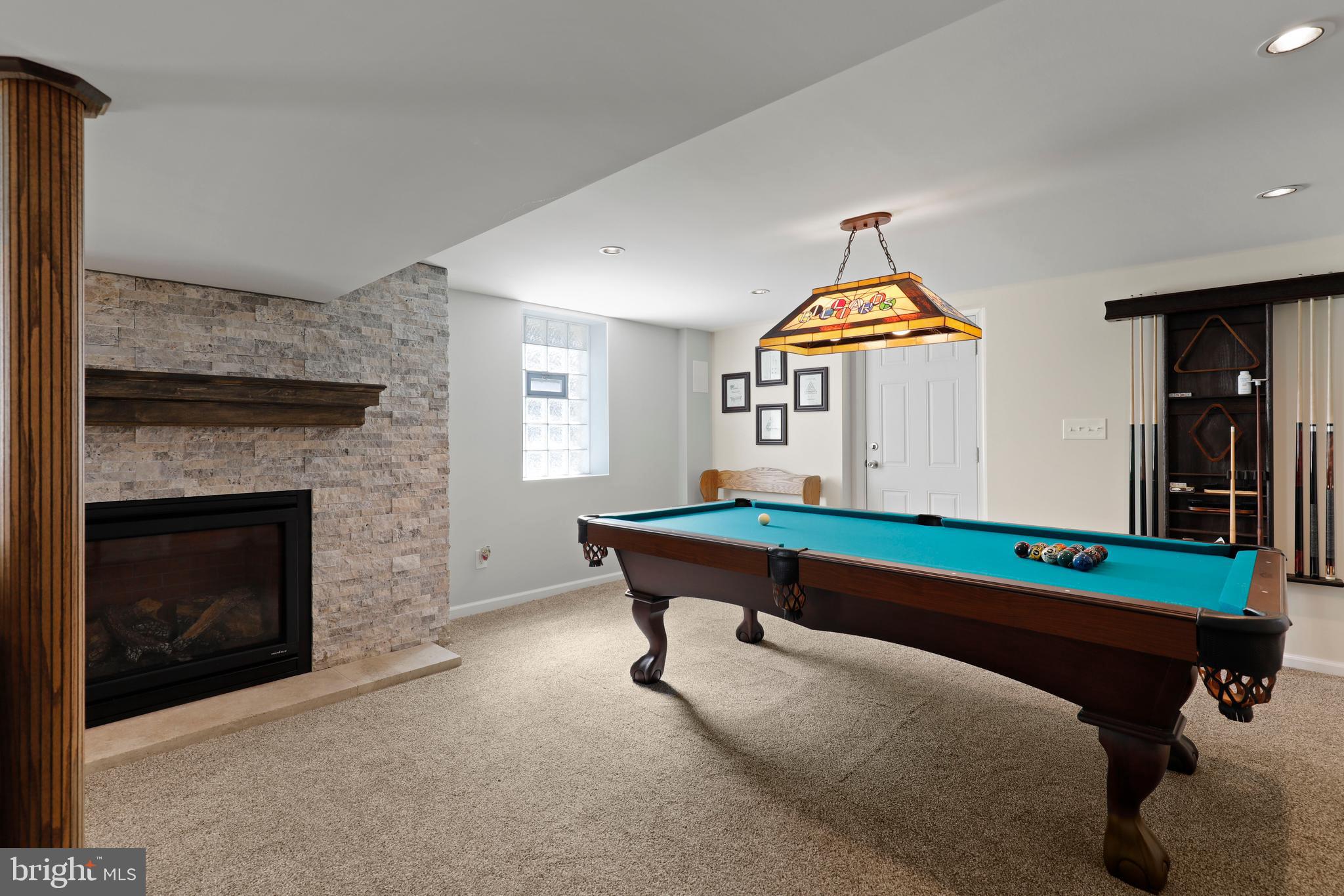 ROSEDALE - Residential