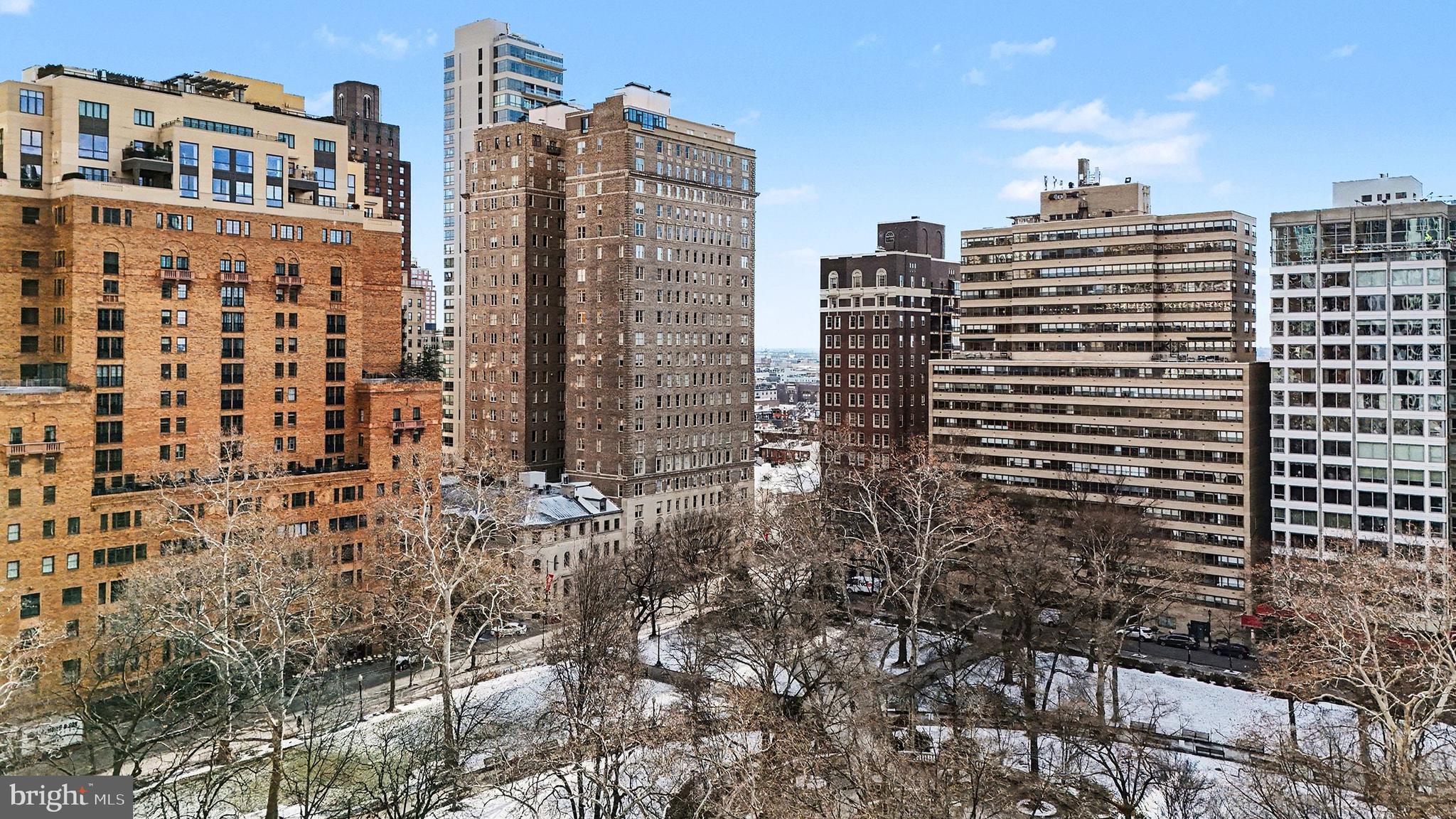 SOCIETY HILL - Residential