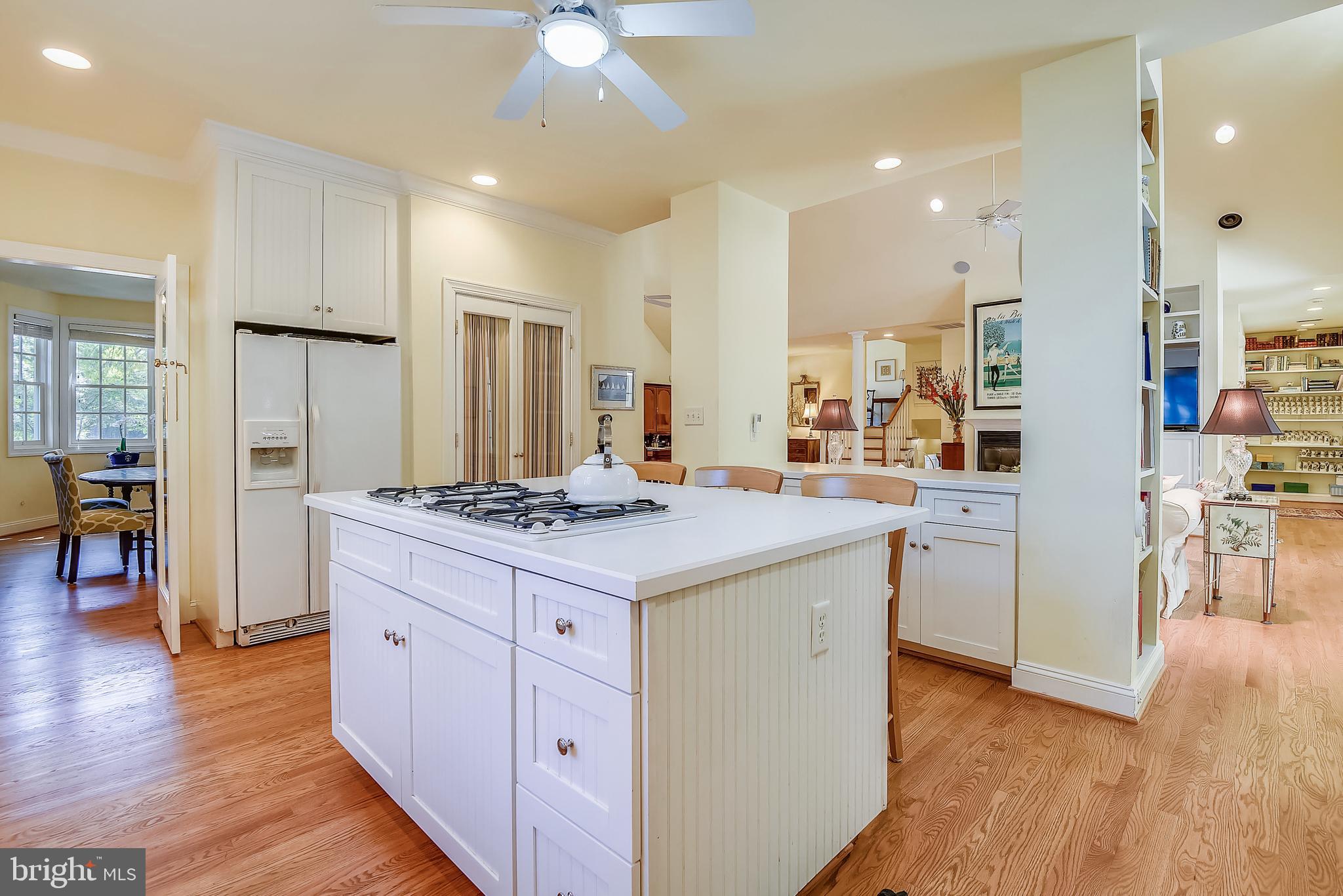 ROMAR ESTATES - Residential