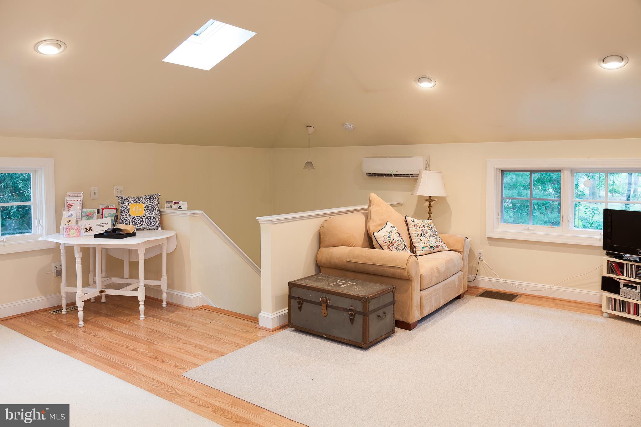 ROMAR ESTATES - Residential