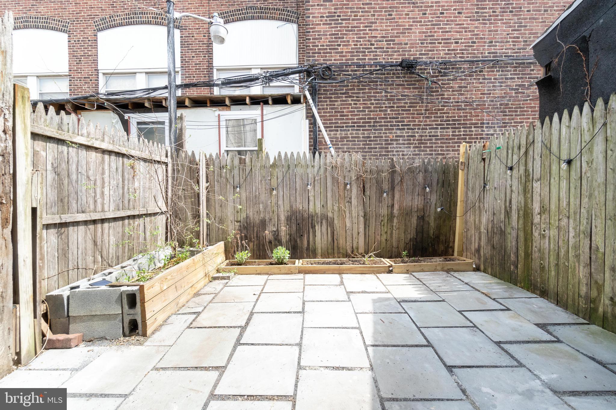 WHITMAN - Residential Lease