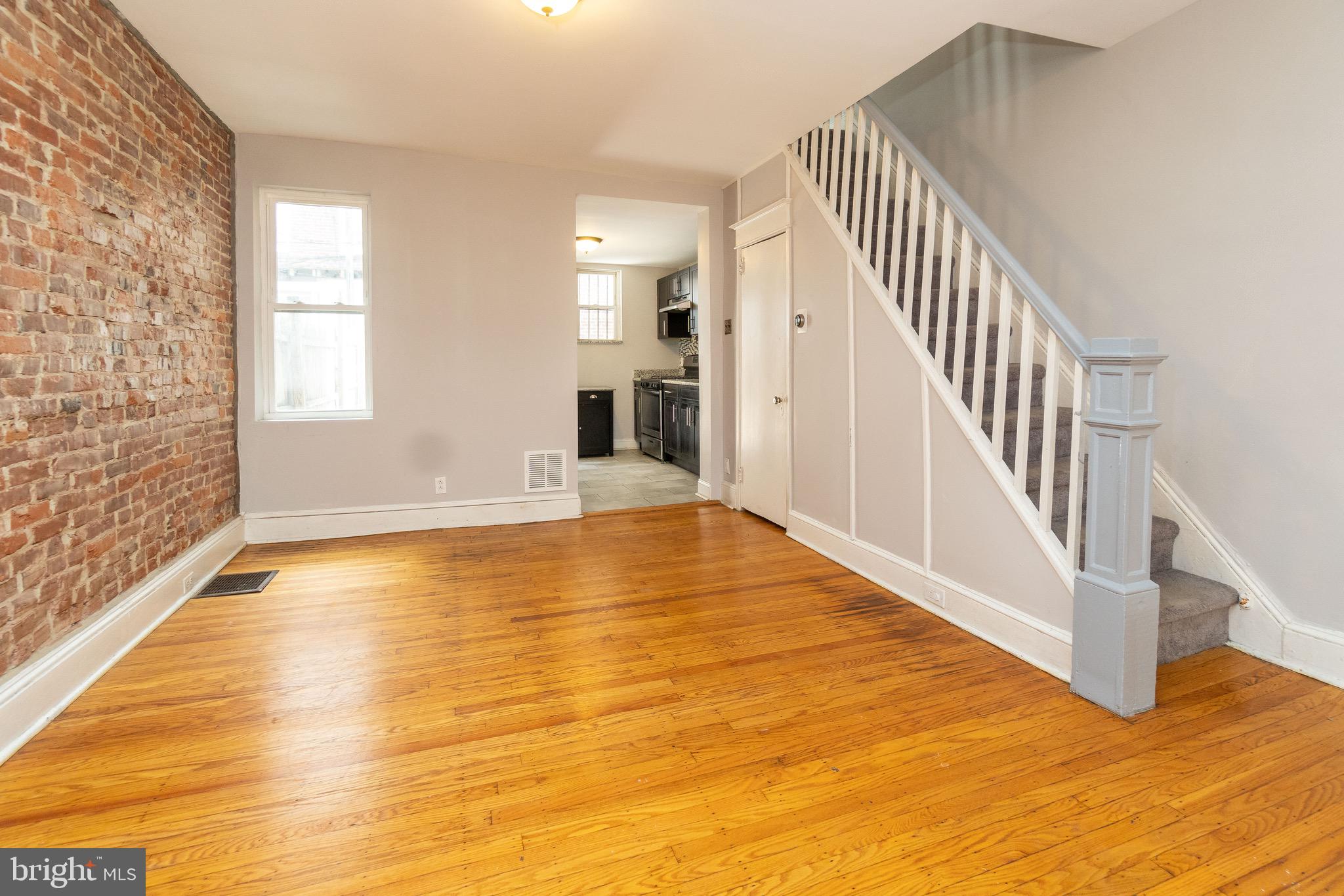 WHITMAN - Residential Lease