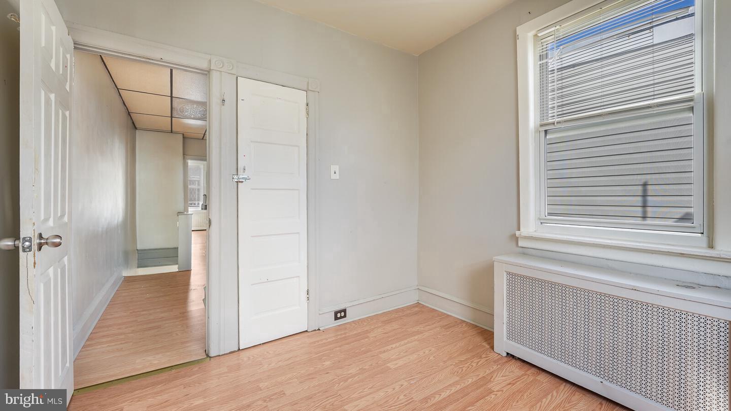 WHITMAN - Residential