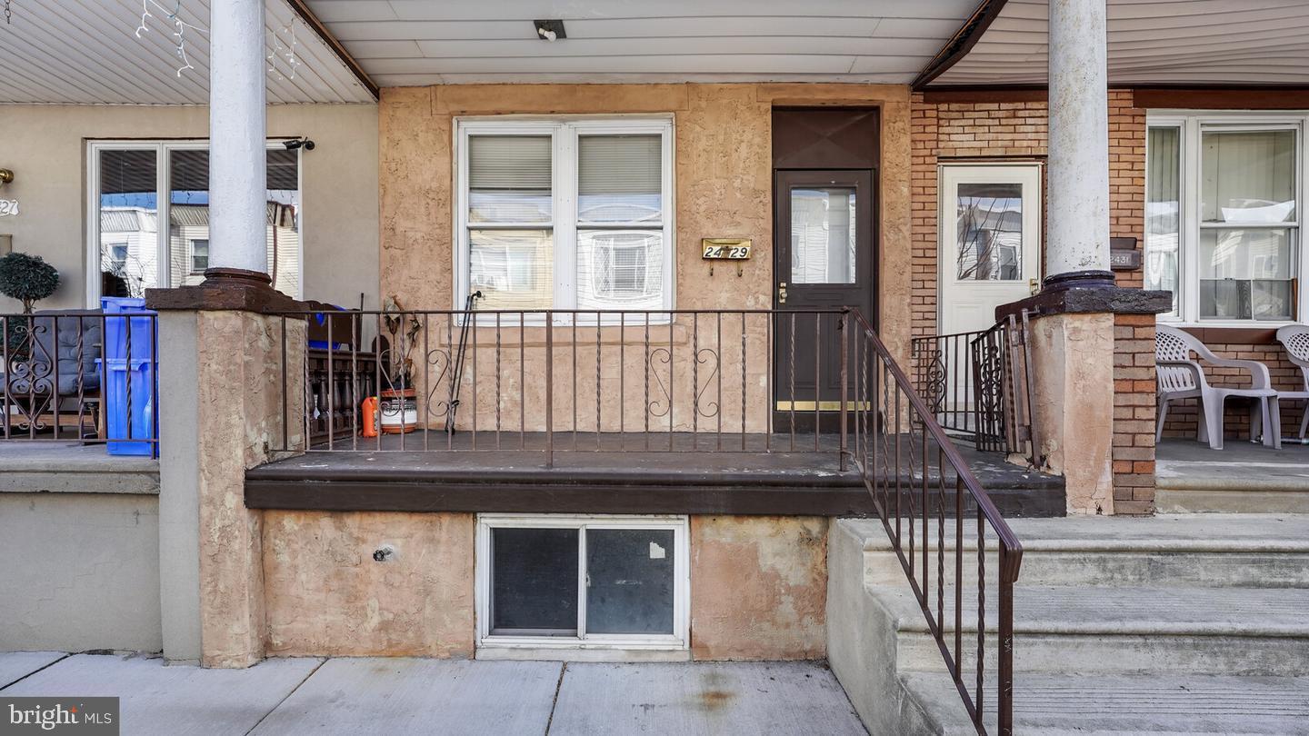 WHITMAN - Residential