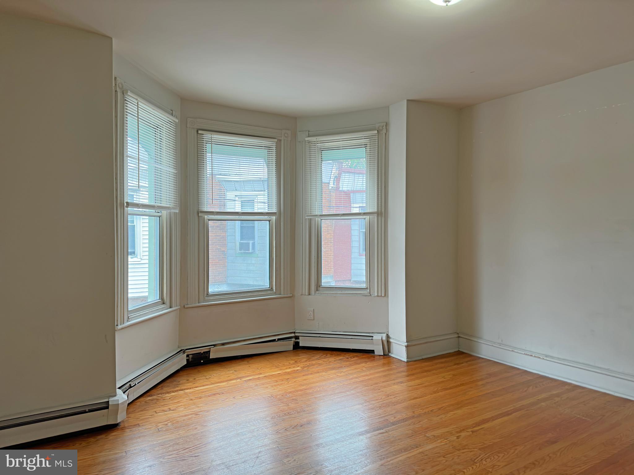 CARROLL PARK - Residential Lease