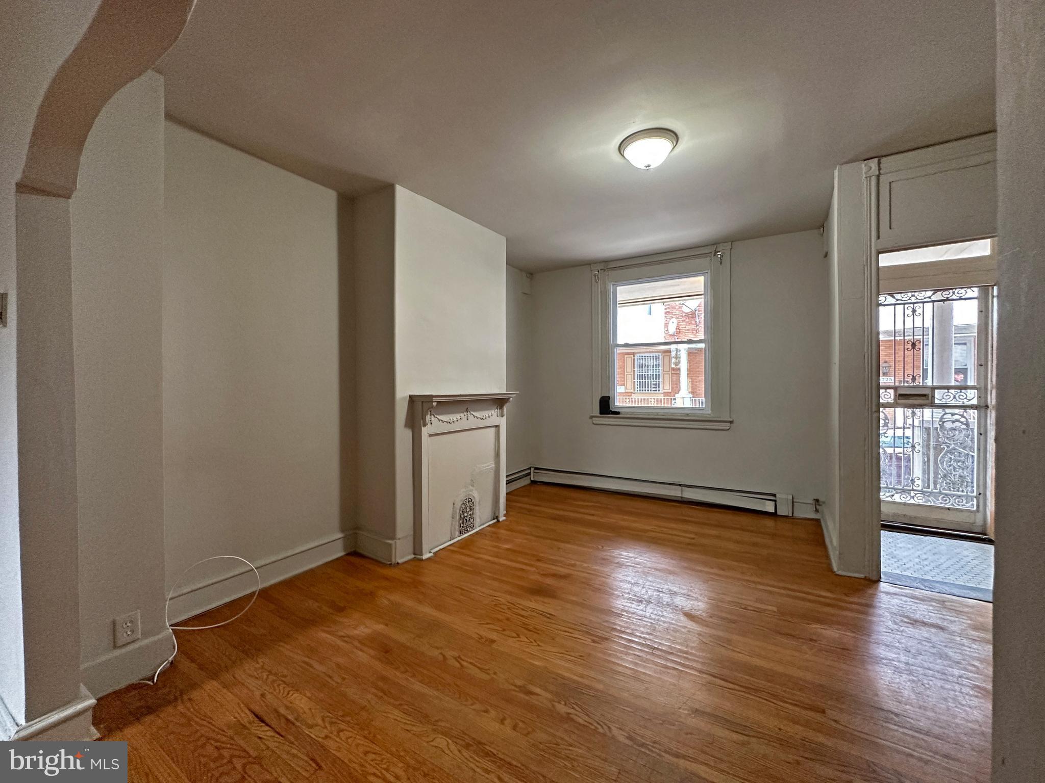 CARROLL PARK - Residential Lease