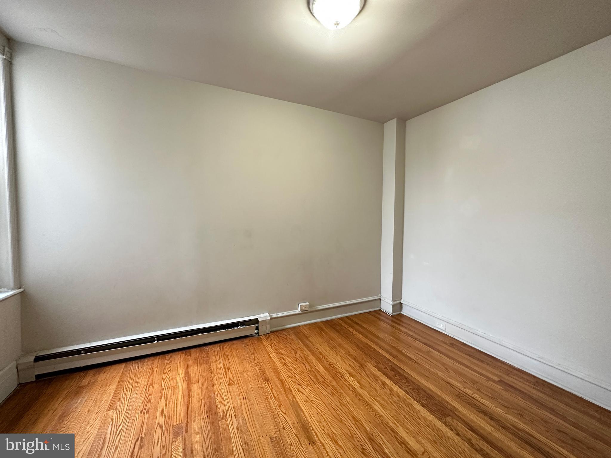 CARROLL PARK - Residential Lease