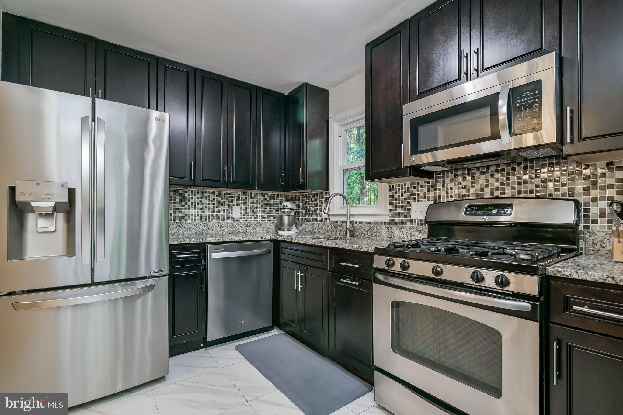 OAK SPRINGS - Residential