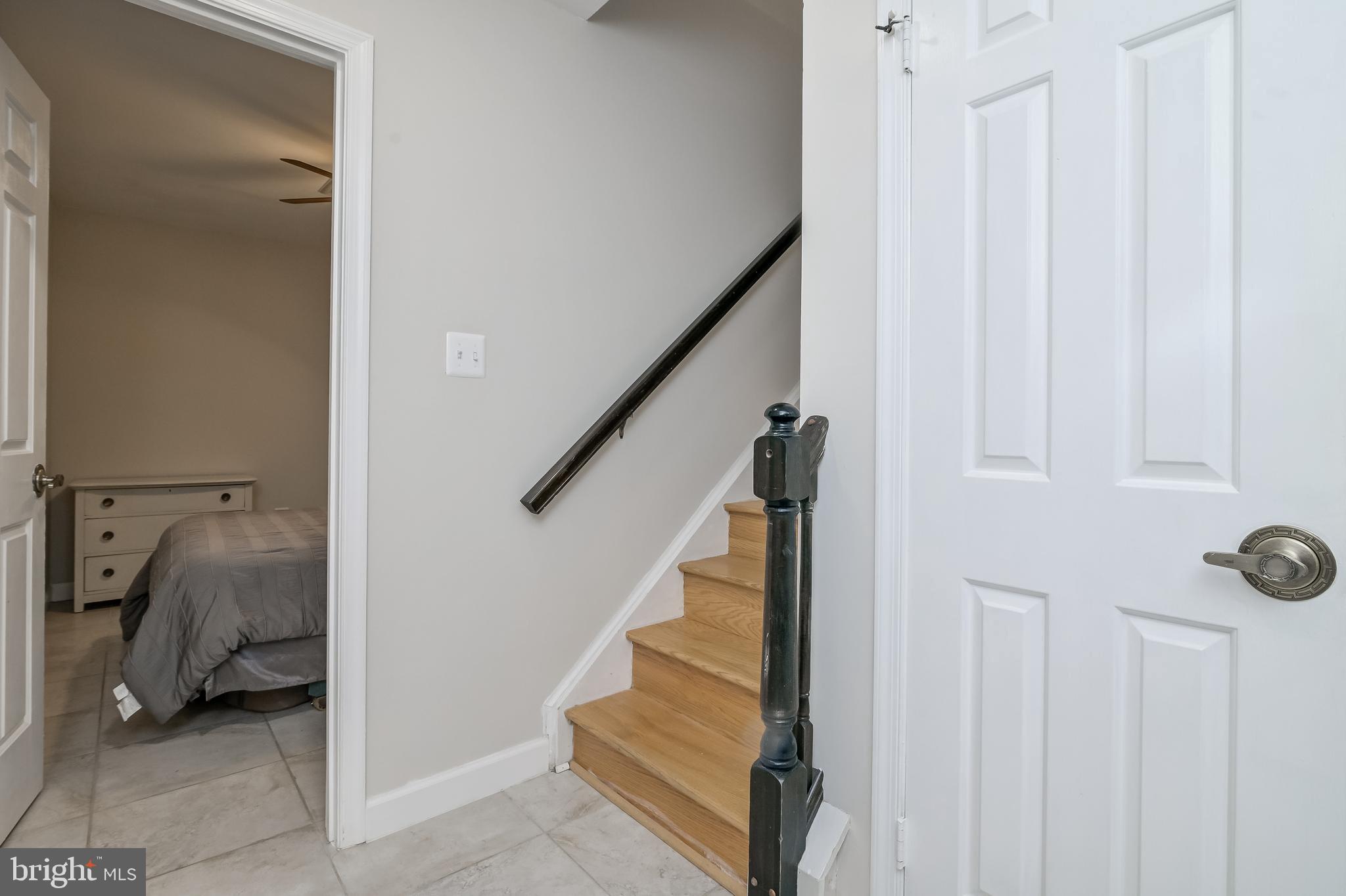 OAK SPRINGS - Residential