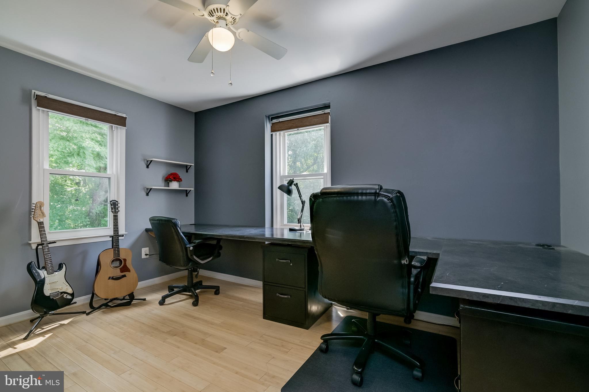 OAK SPRINGS - Residential