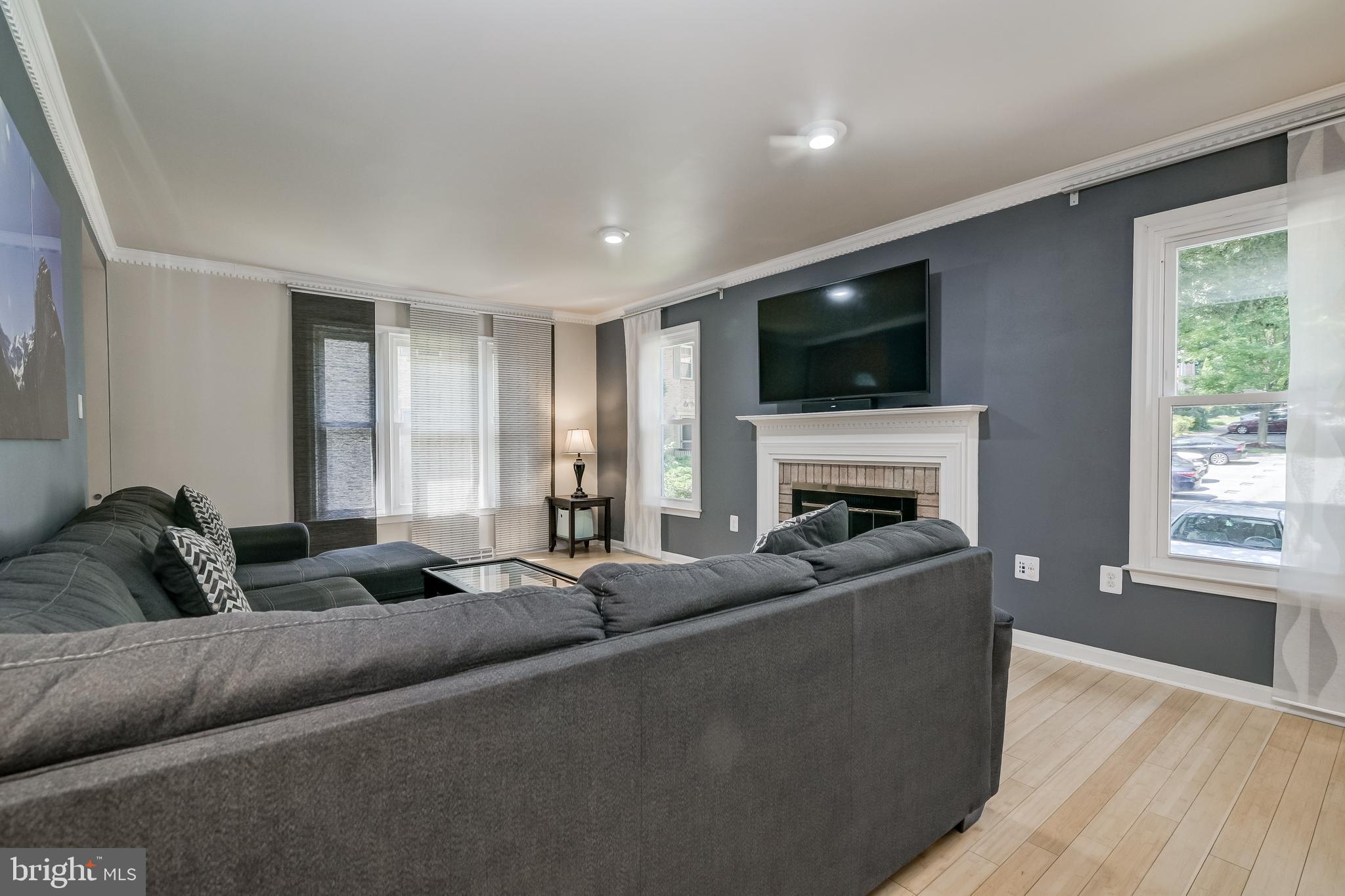 OAK SPRINGS - Residential