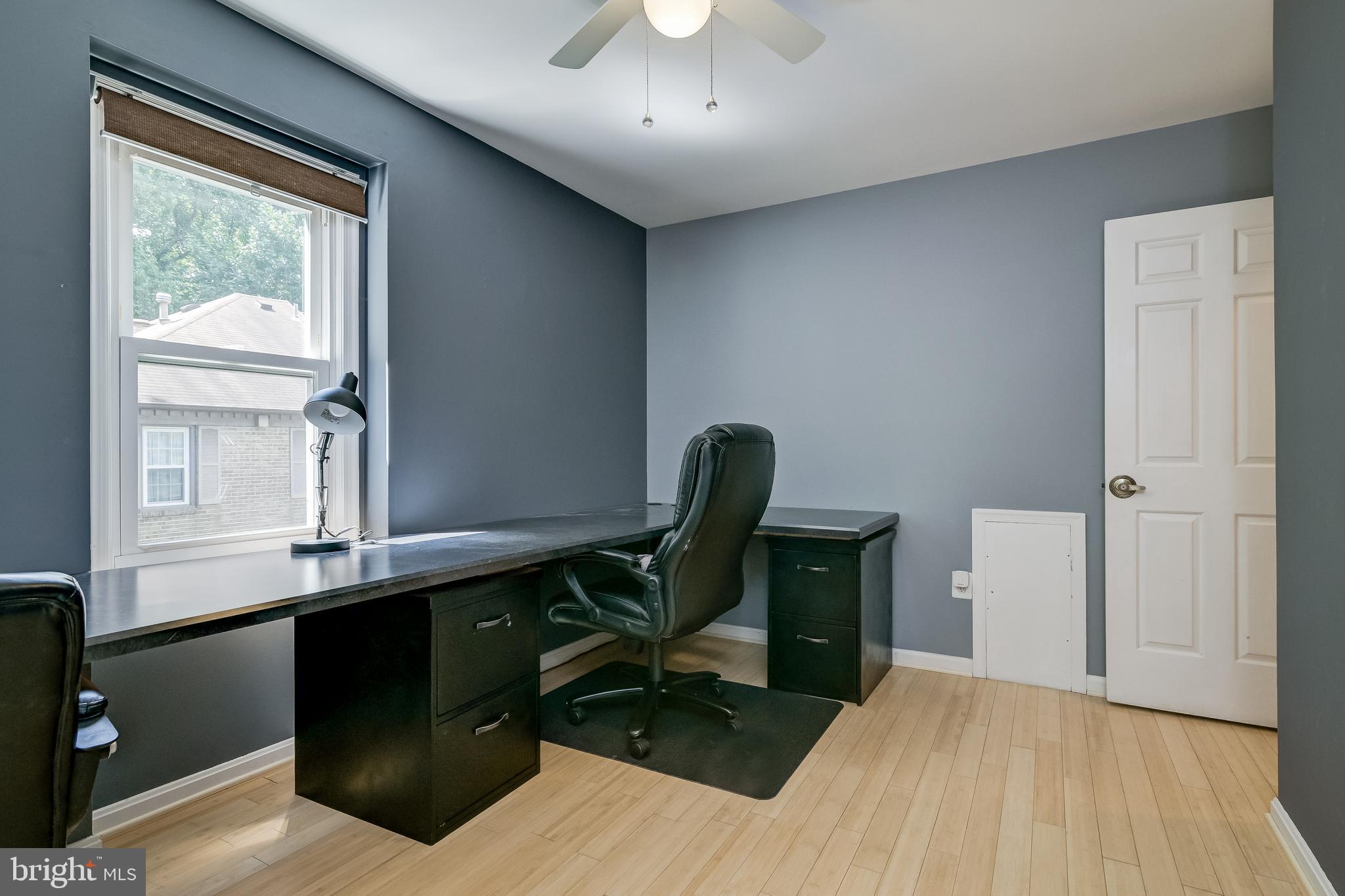 OAK SPRINGS - Residential