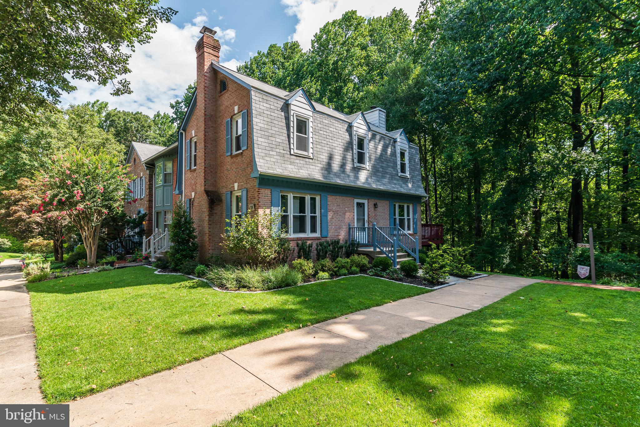 OAK SPRINGS - Residential