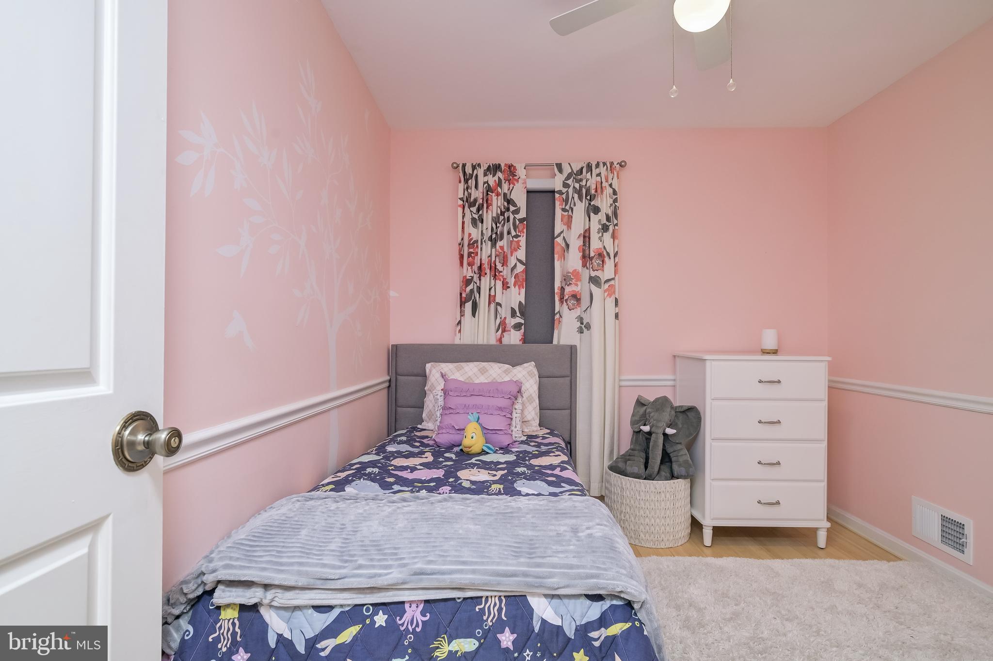 OAK SPRINGS - Residential