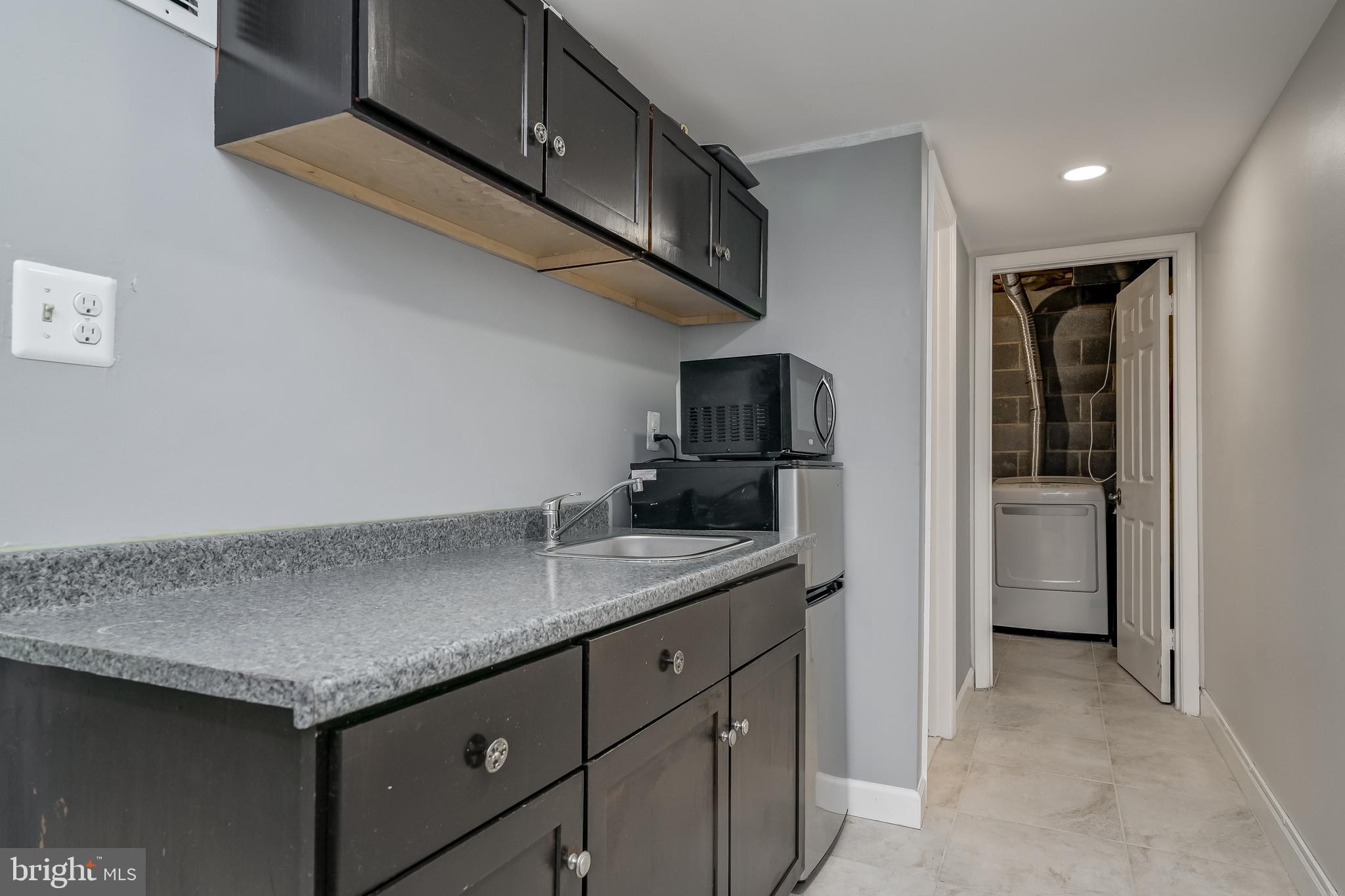 OAK SPRINGS - Residential