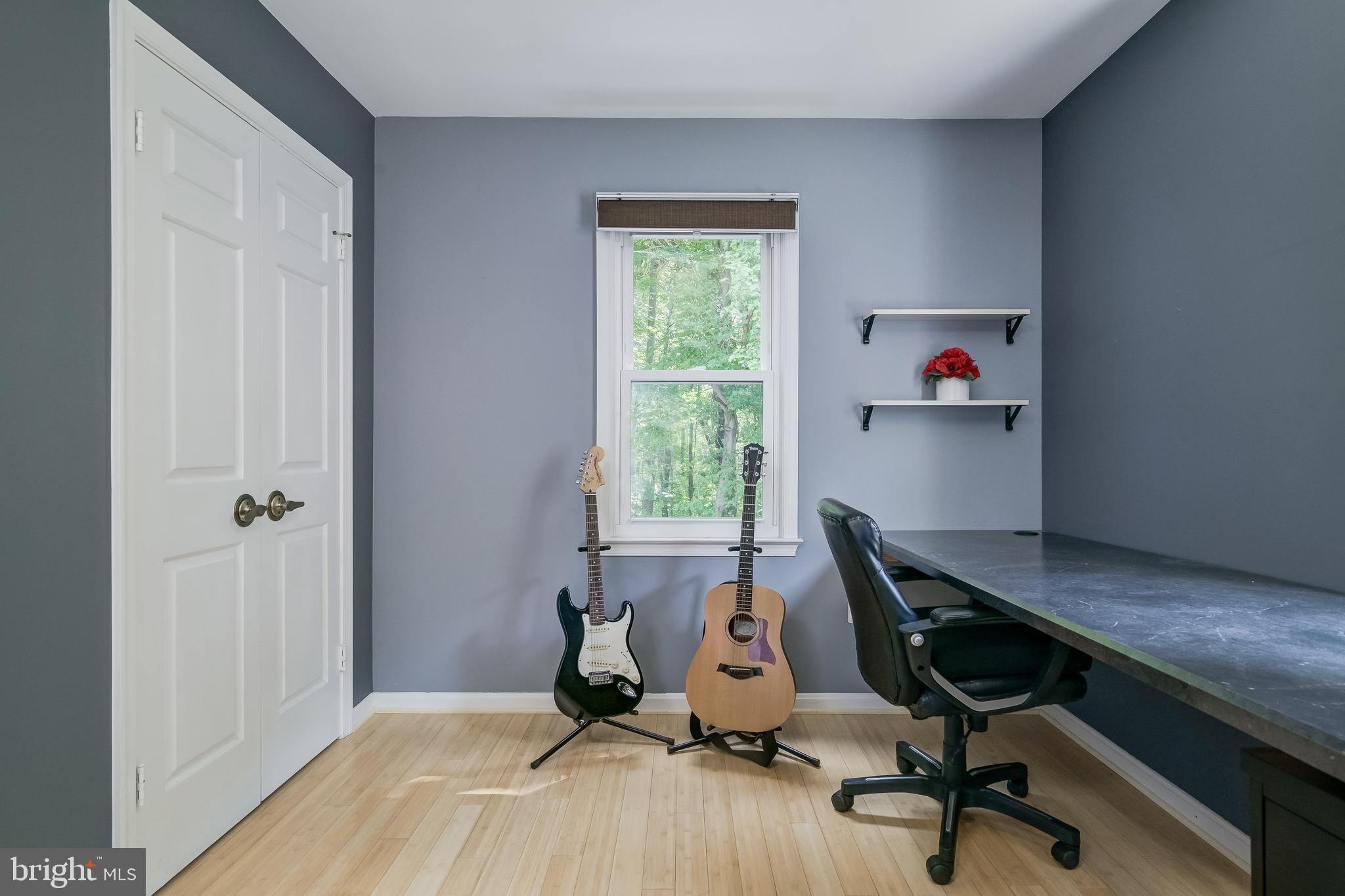 OAK SPRINGS - Residential