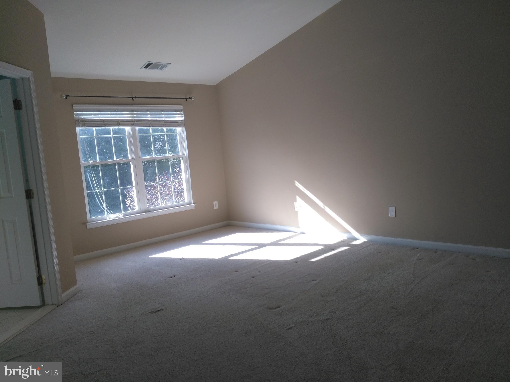 SOUTH RIDING - Residential Lease