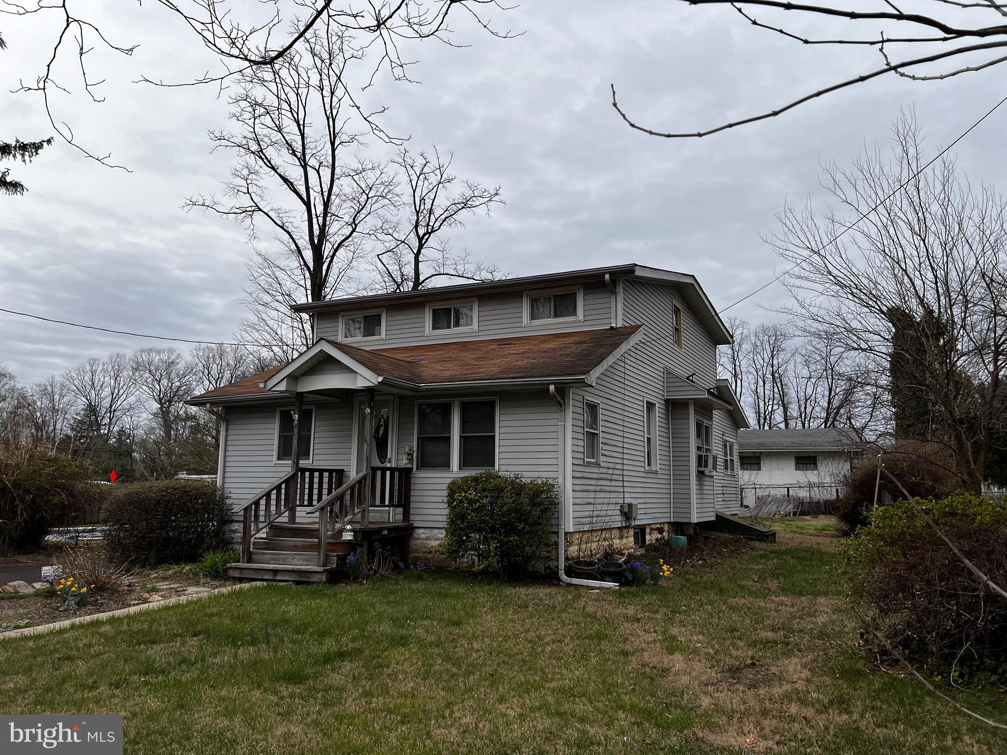 HIGHLAND PINES - Residential