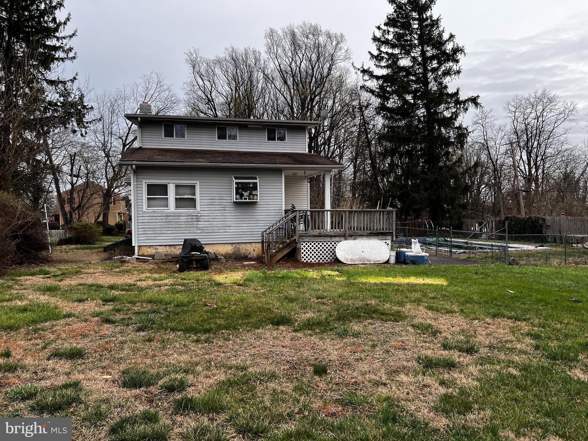 HIGHLAND PINES - Residential