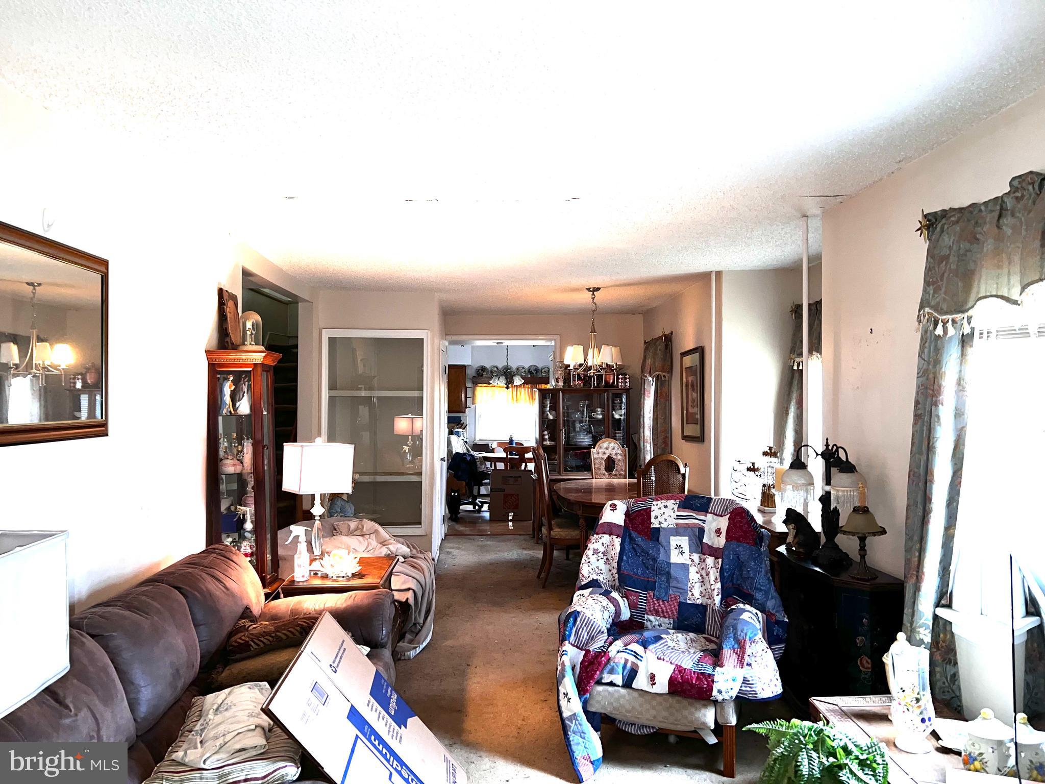 HIGHLAND PINES - Residential