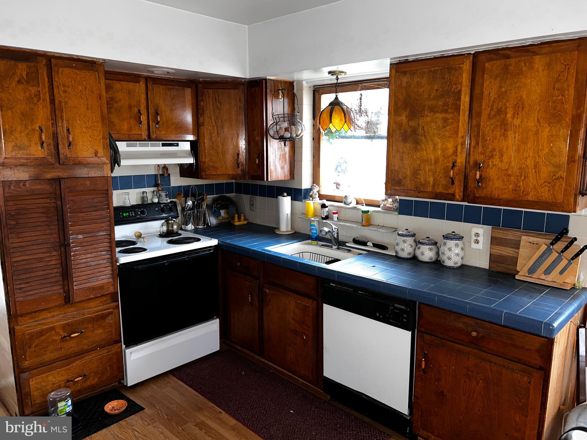 HIGHLAND PINES - Residential