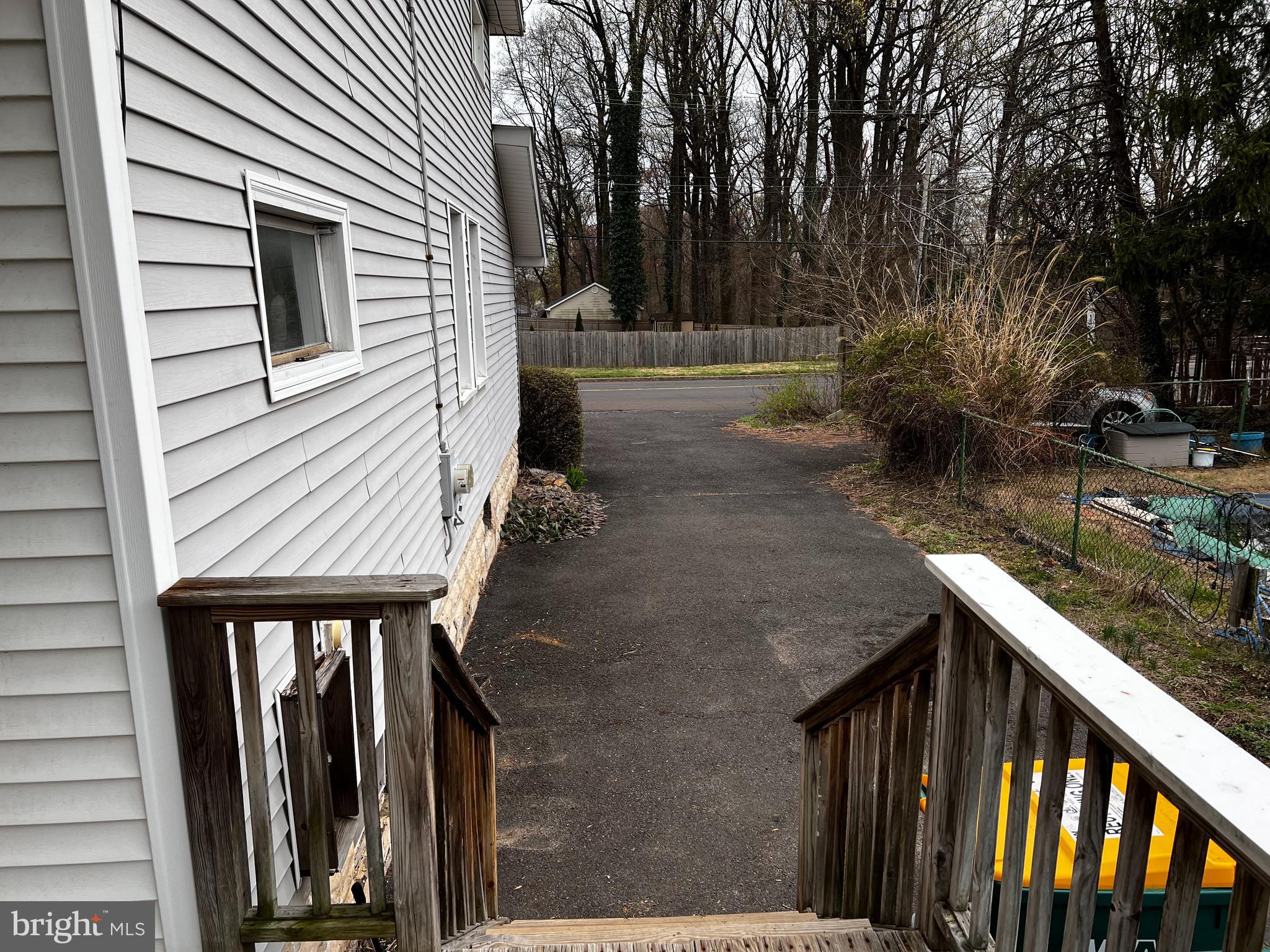 HIGHLAND PINES - Residential