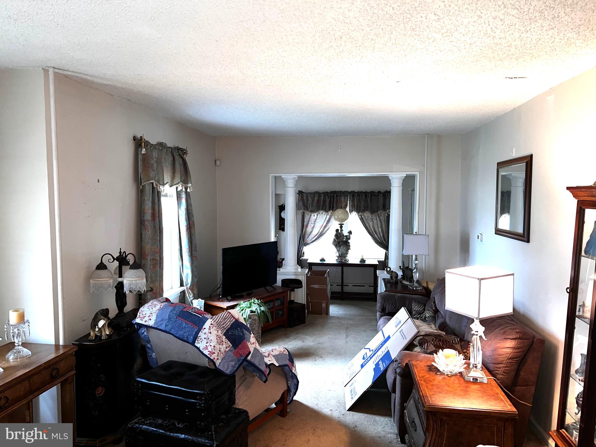 HIGHLAND PINES - Residential