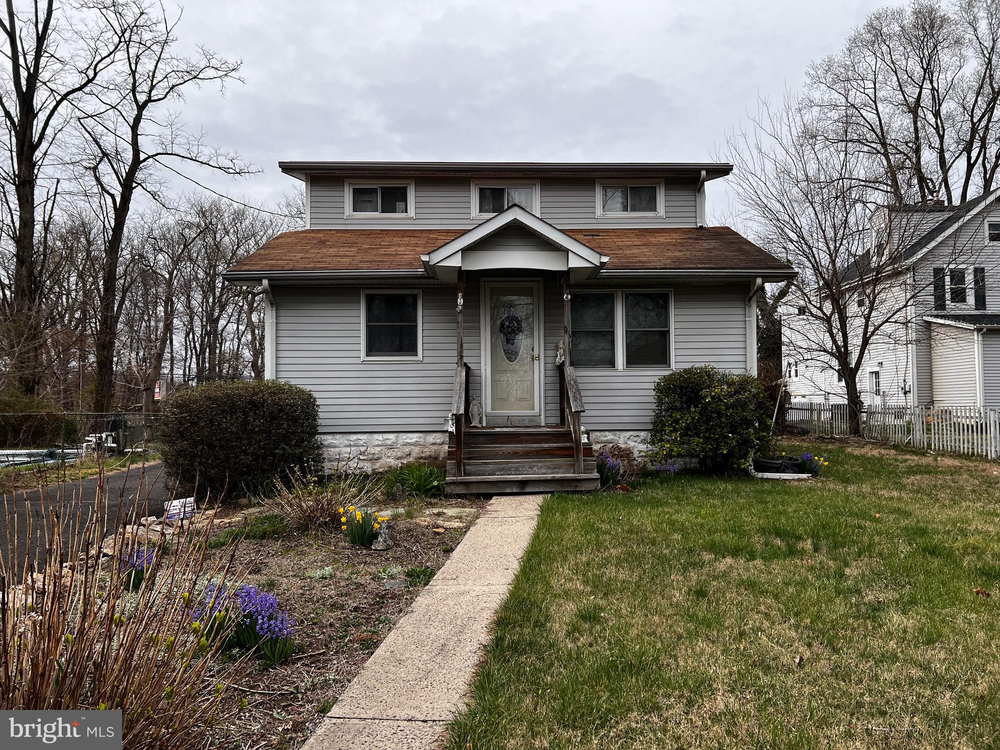 HIGHLAND PINES - Residential