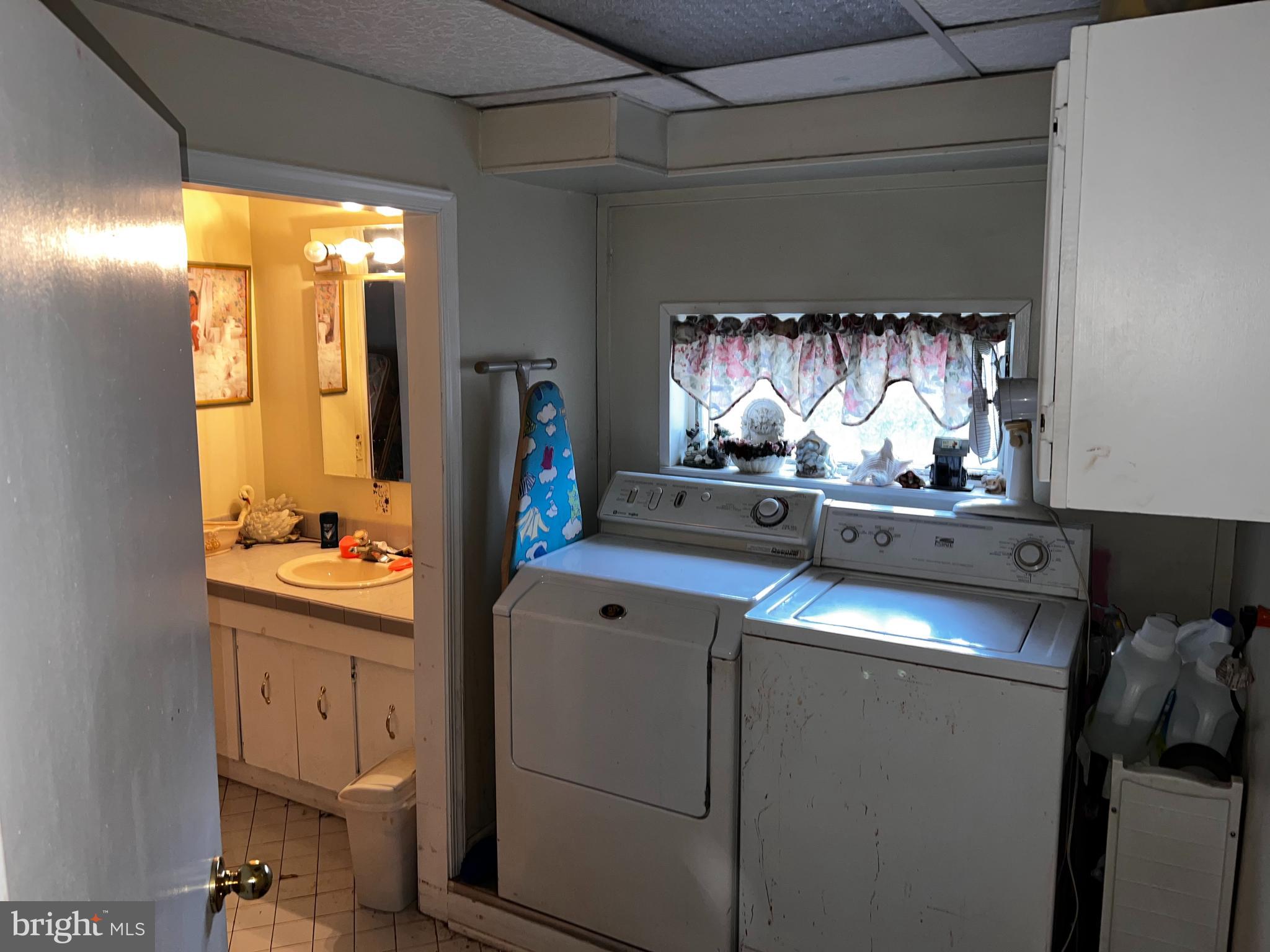 HIGHLAND PINES - Residential