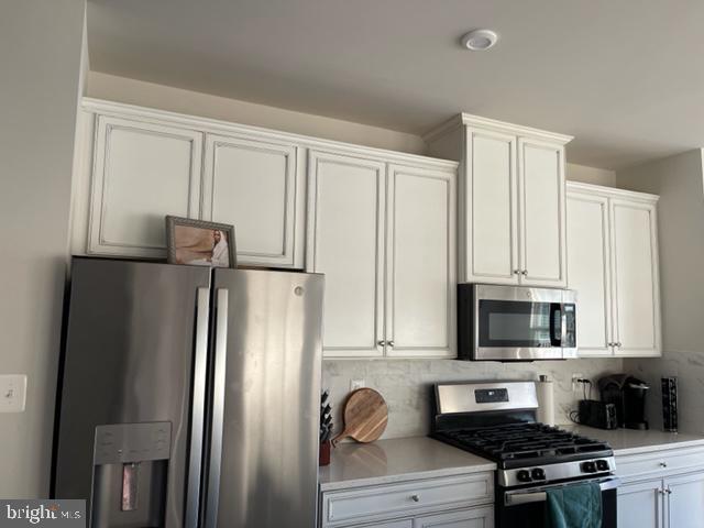 PARKSIDE - Residential Lease