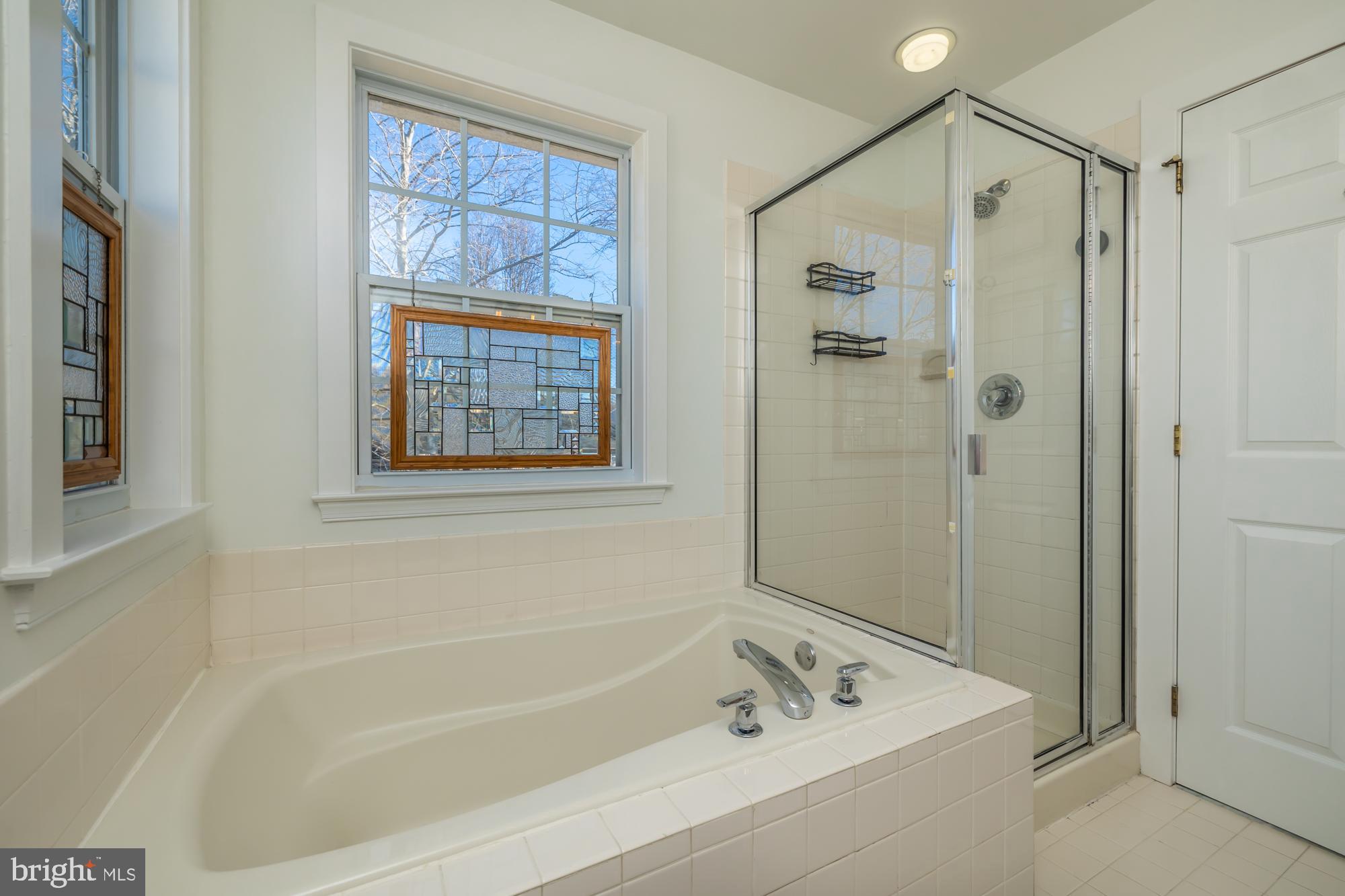 LINKS AT THORNDALE - Residential Lease