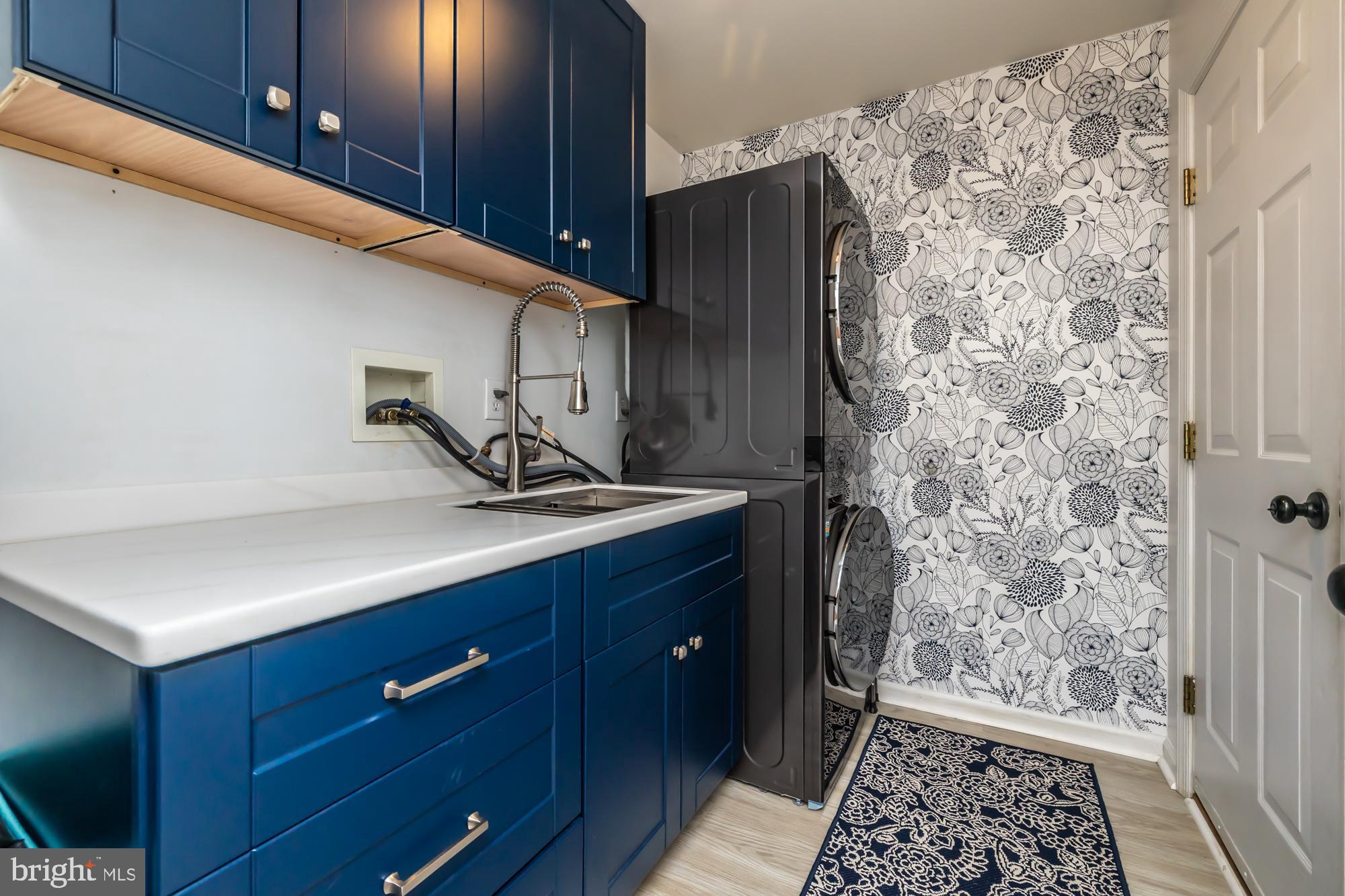 LINKS AT THORNDALE - Residential Lease