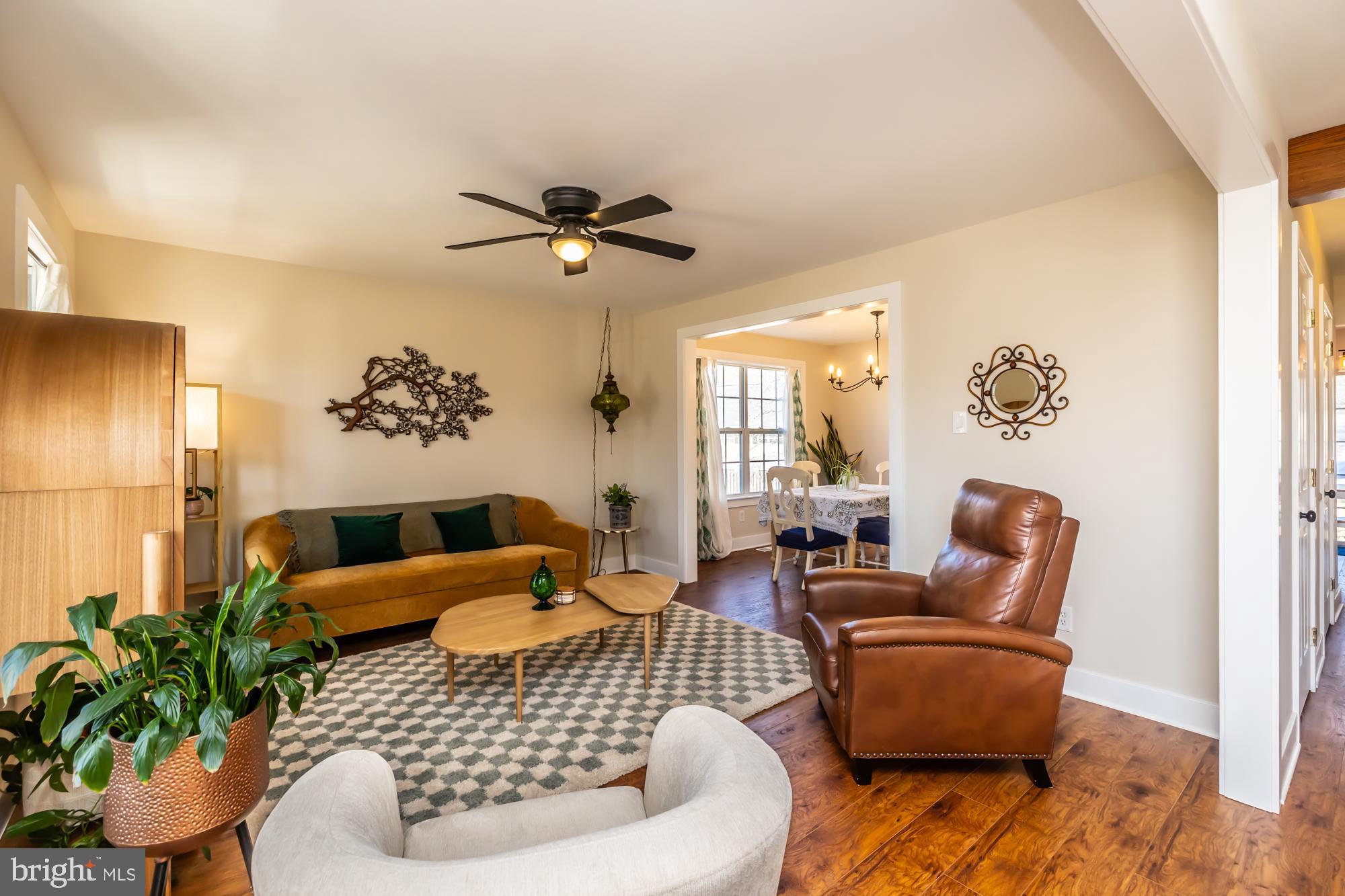 LINKS AT THORNDALE - Residential Lease