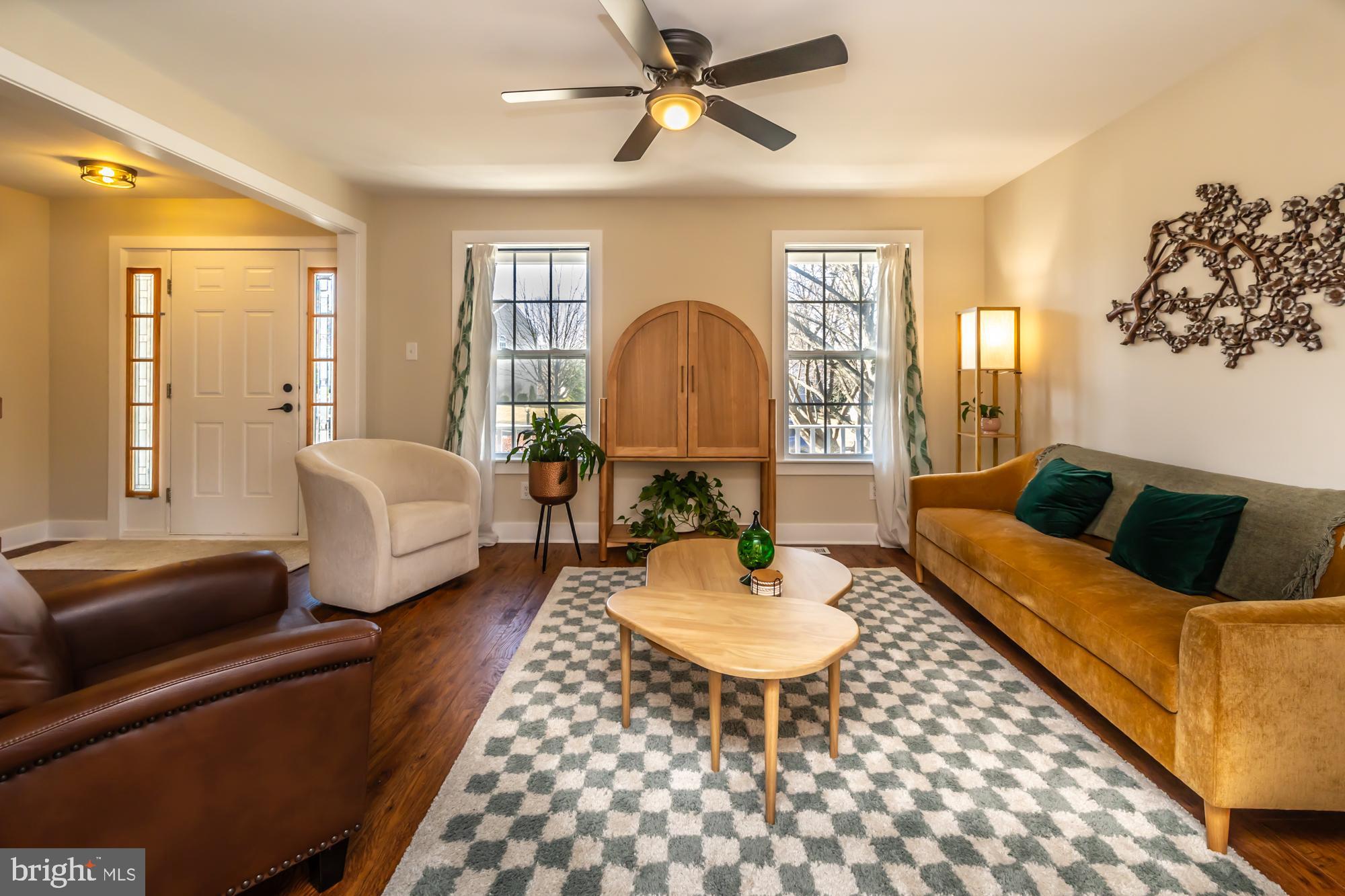 LINKS AT THORNDALE - Residential Lease