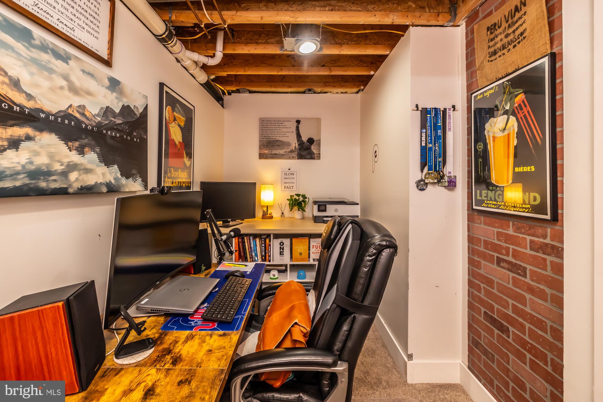 LINKS AT THORNDALE - Residential Lease