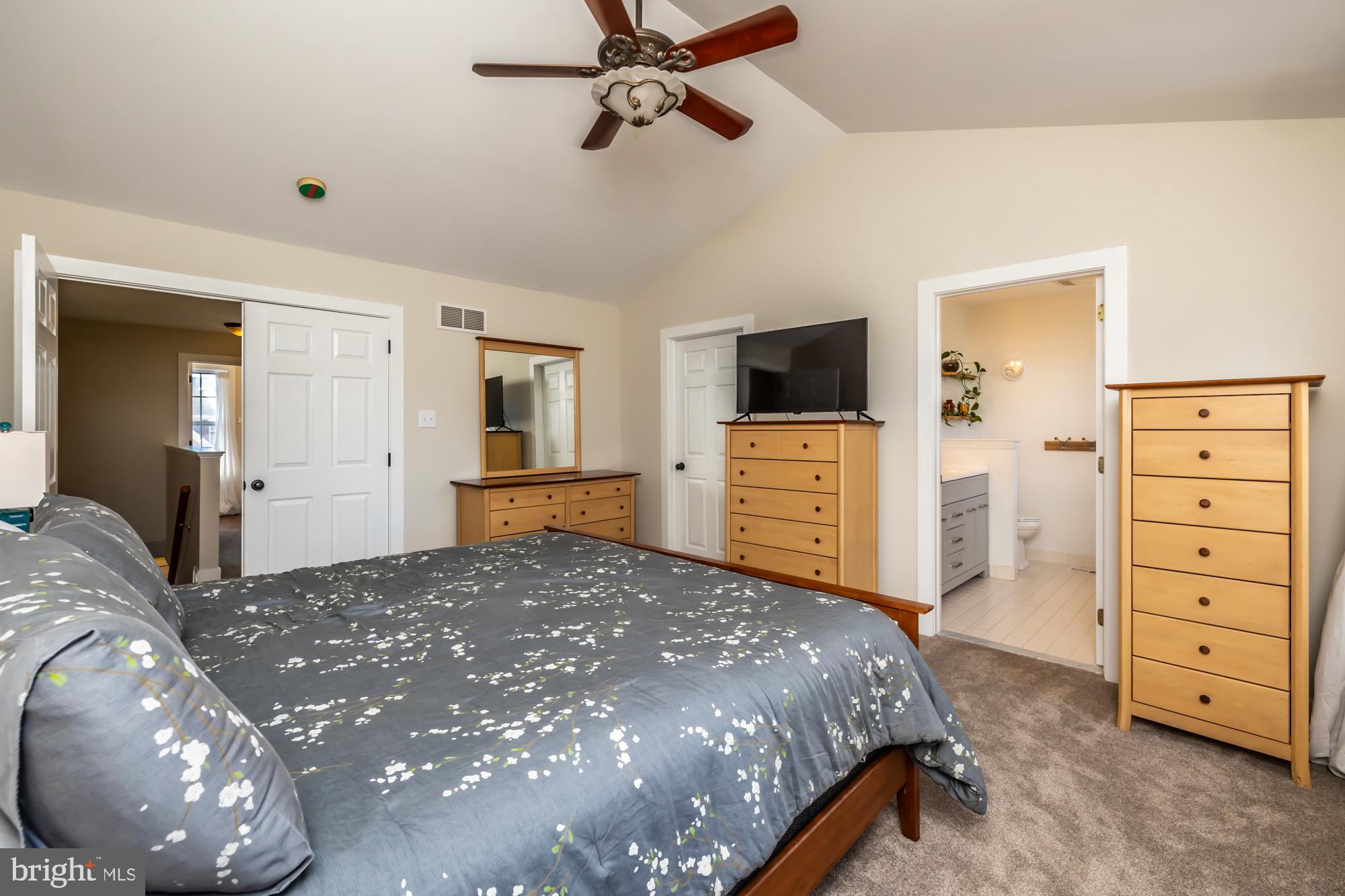 LINKS AT THORNDALE - Residential Lease