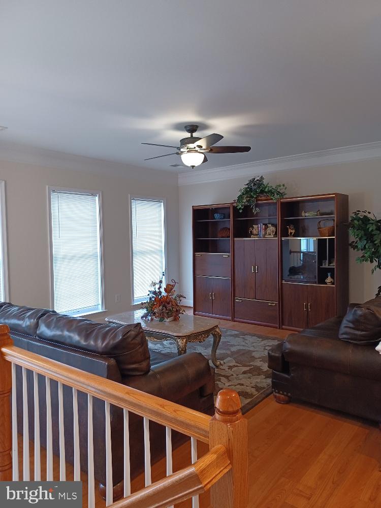 POTOMAC CLUB - Residential