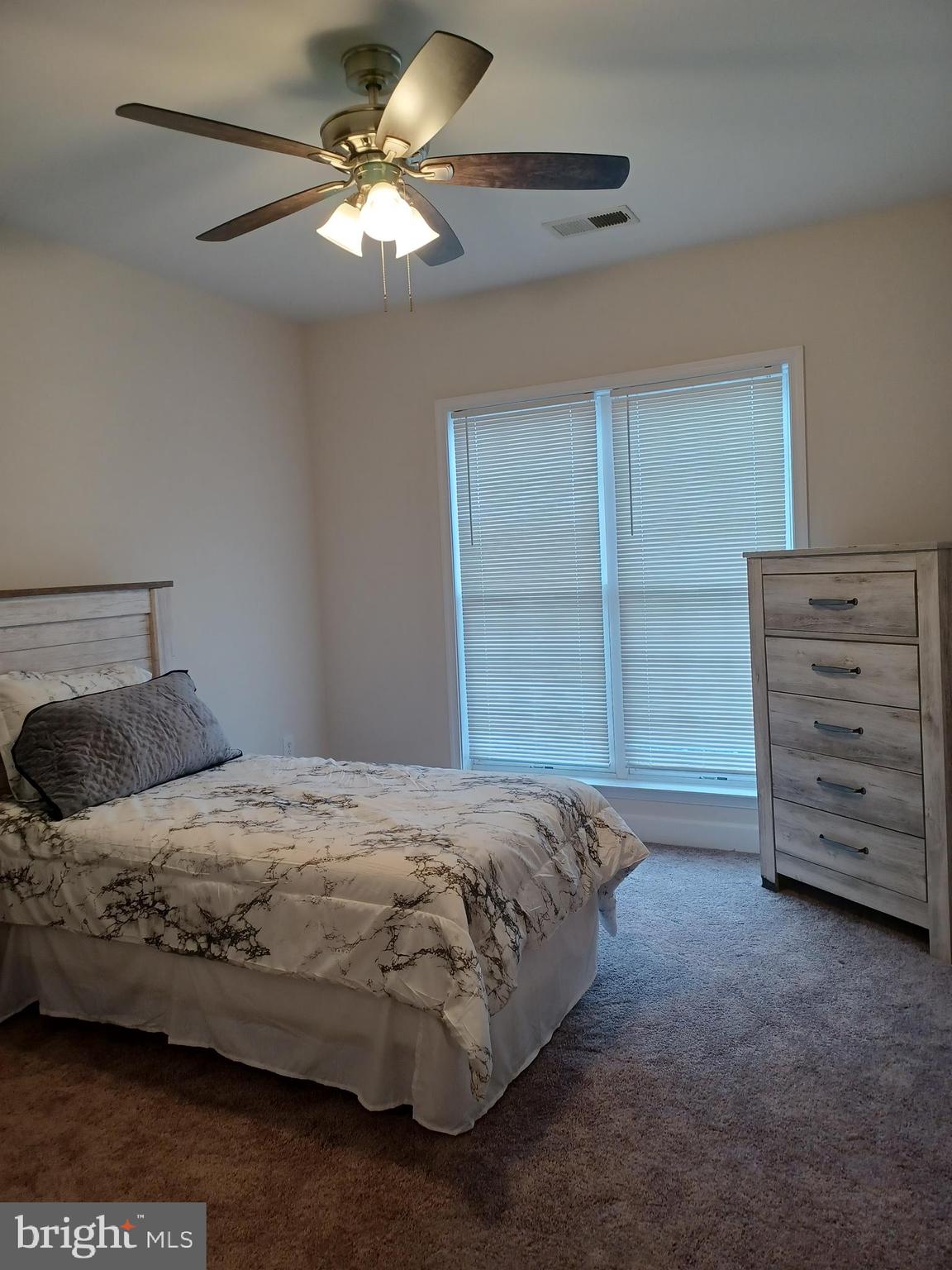 POTOMAC CLUB - Residential