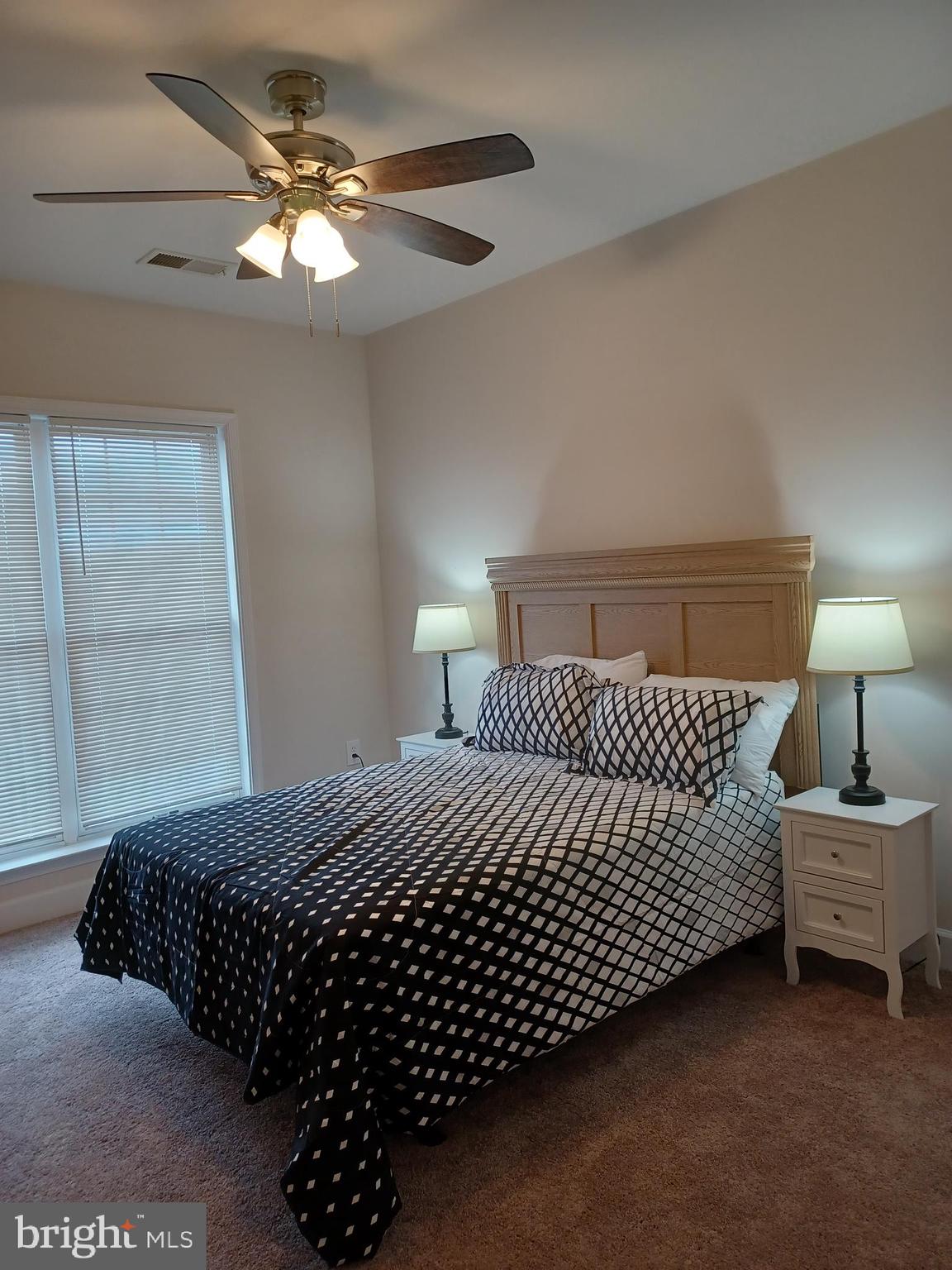 POTOMAC CLUB - Residential