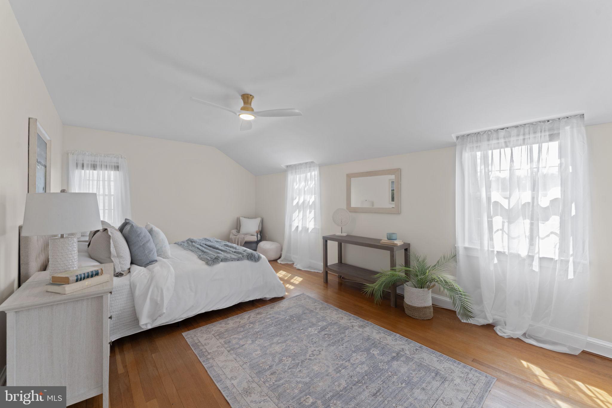 NORTH HILLS - Residential